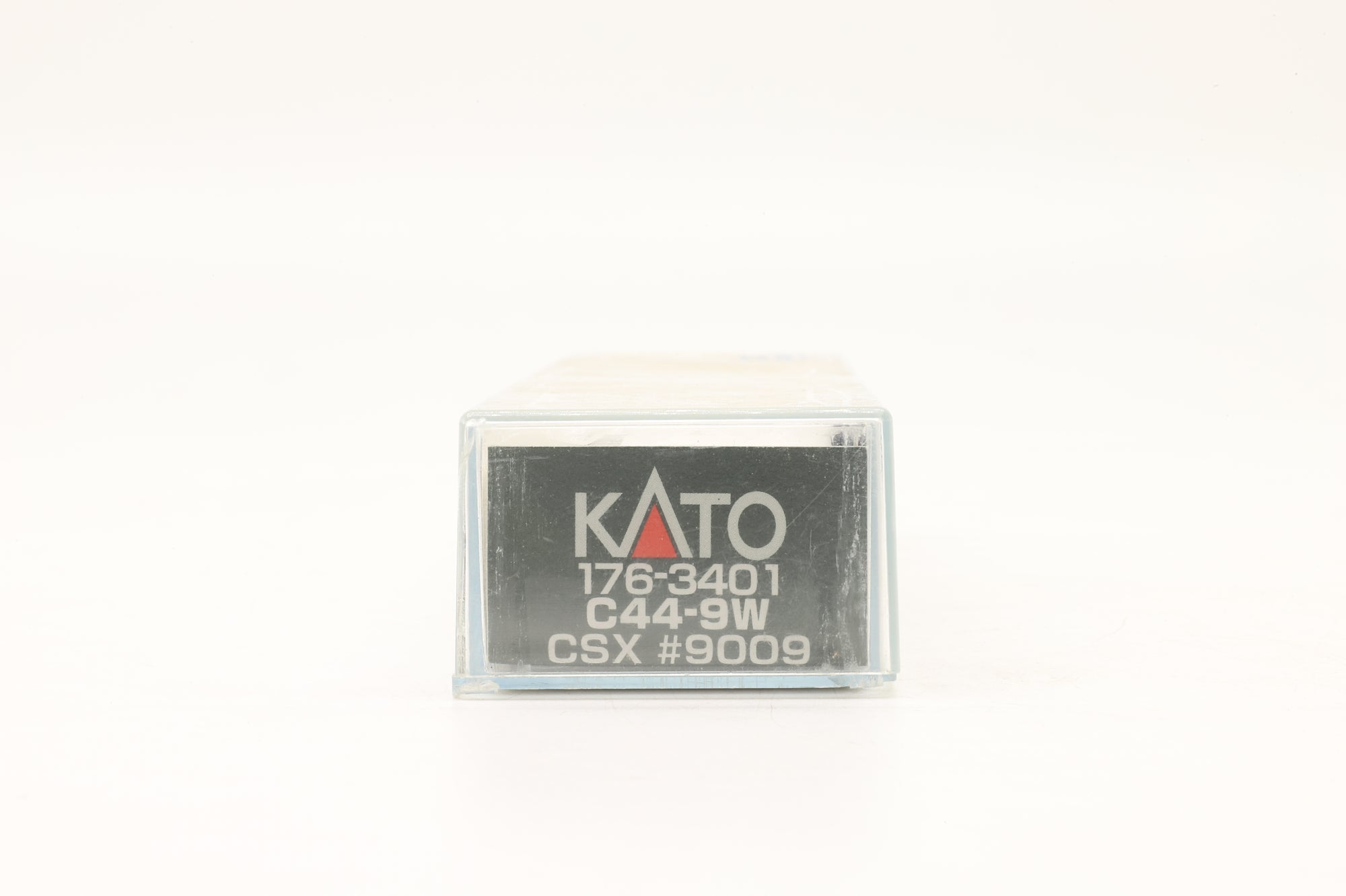 Kato N 176-3401 C44-9W 9009 in CSX Blue/Yellow