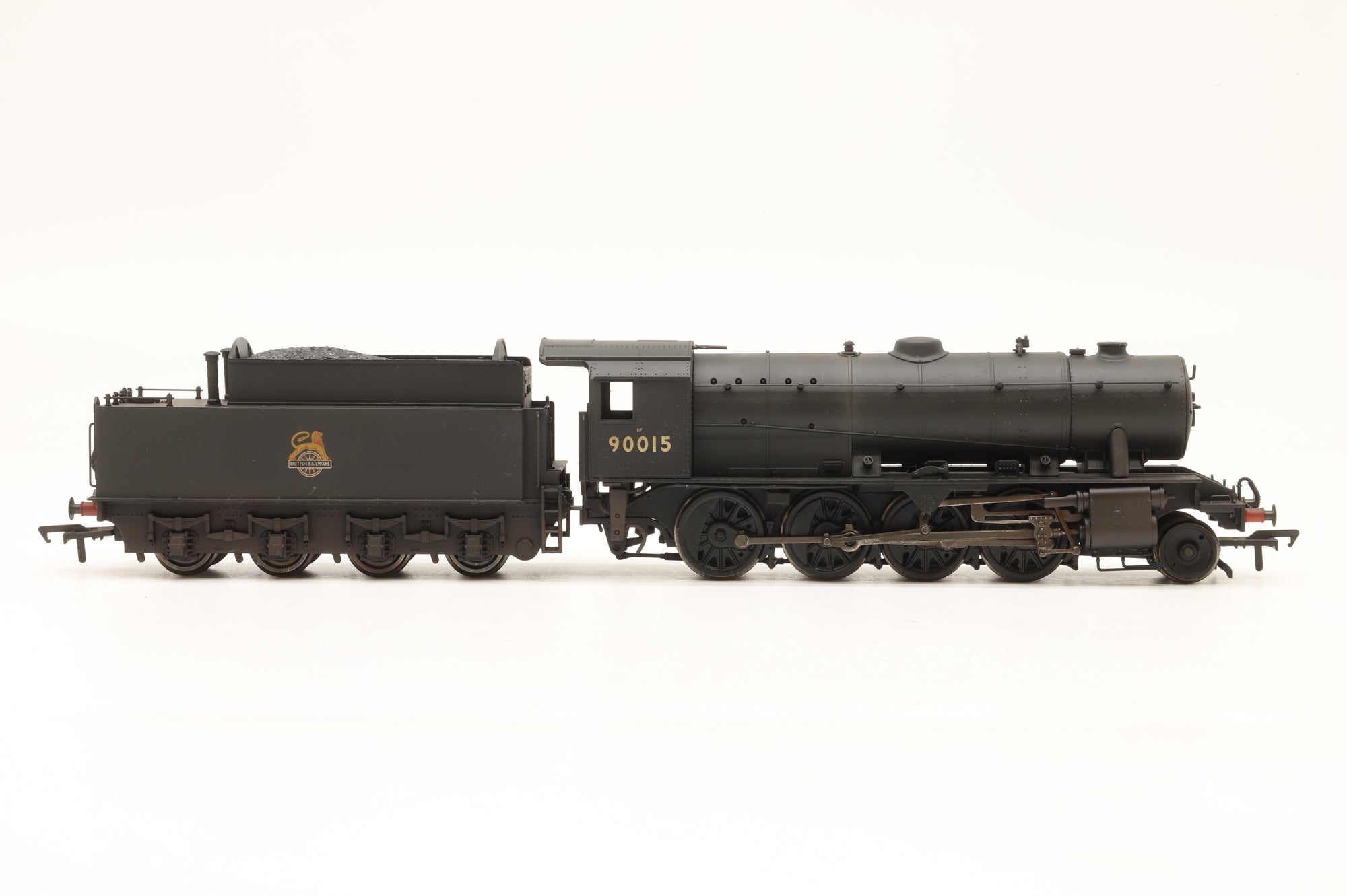 Bachmann OO 32-257 WD 2-8-0 Austerity No. 90015 BR Black Early Crest (Weathered)