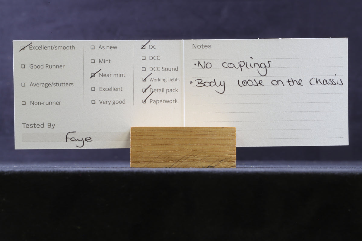 Dapol N 2D-002-005 Class 50 &#39;50149&#39; &#39;Defiance&#39; Railfreight Grey