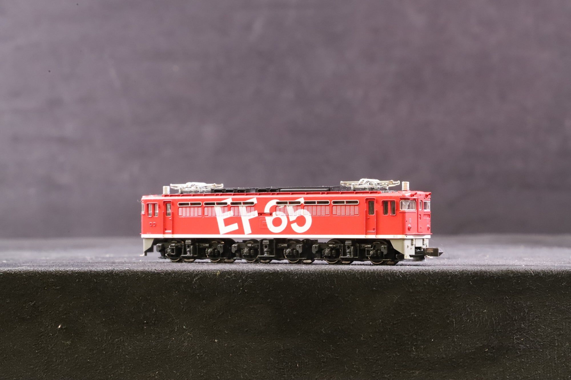 Kato N Gauge 3019-7 EF65-1019 in JR 'Rainbow' Livery