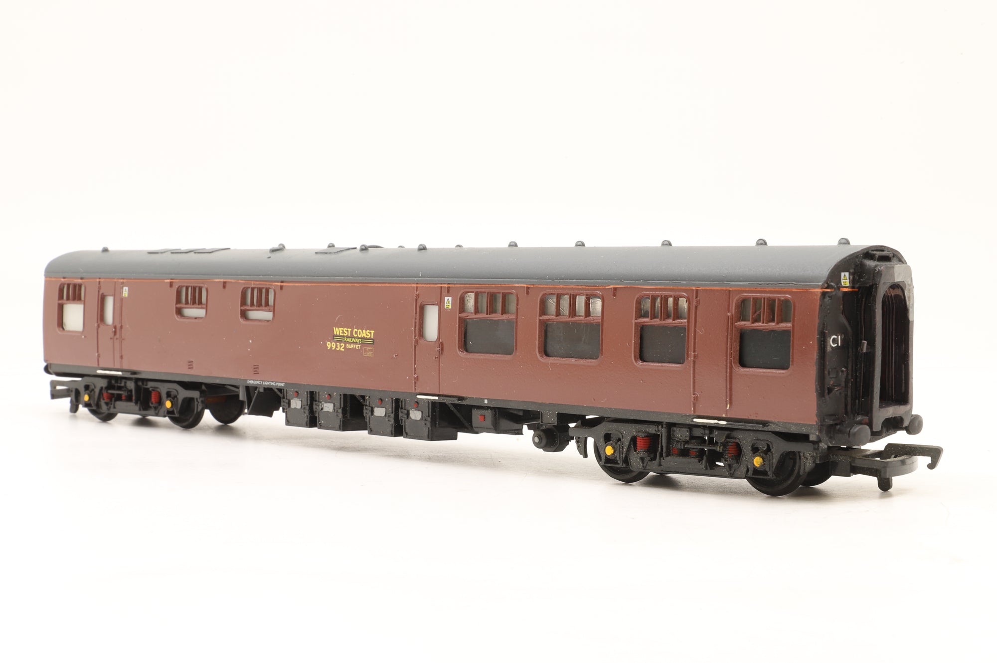 Custom OO Mk1 RB 9932 in West Coast Livery