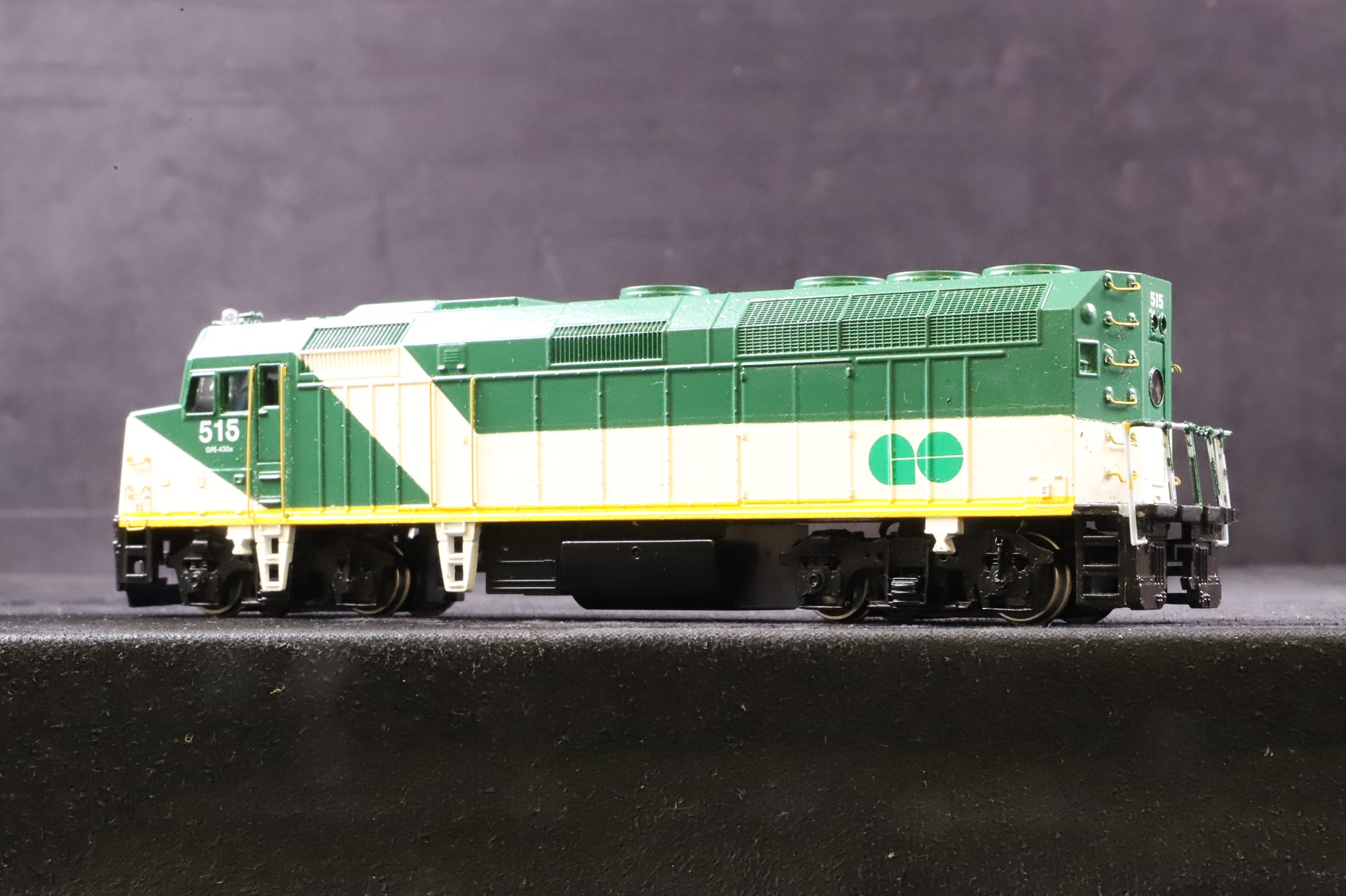 Spectrum HO 87001 '515' F40PH Diesel