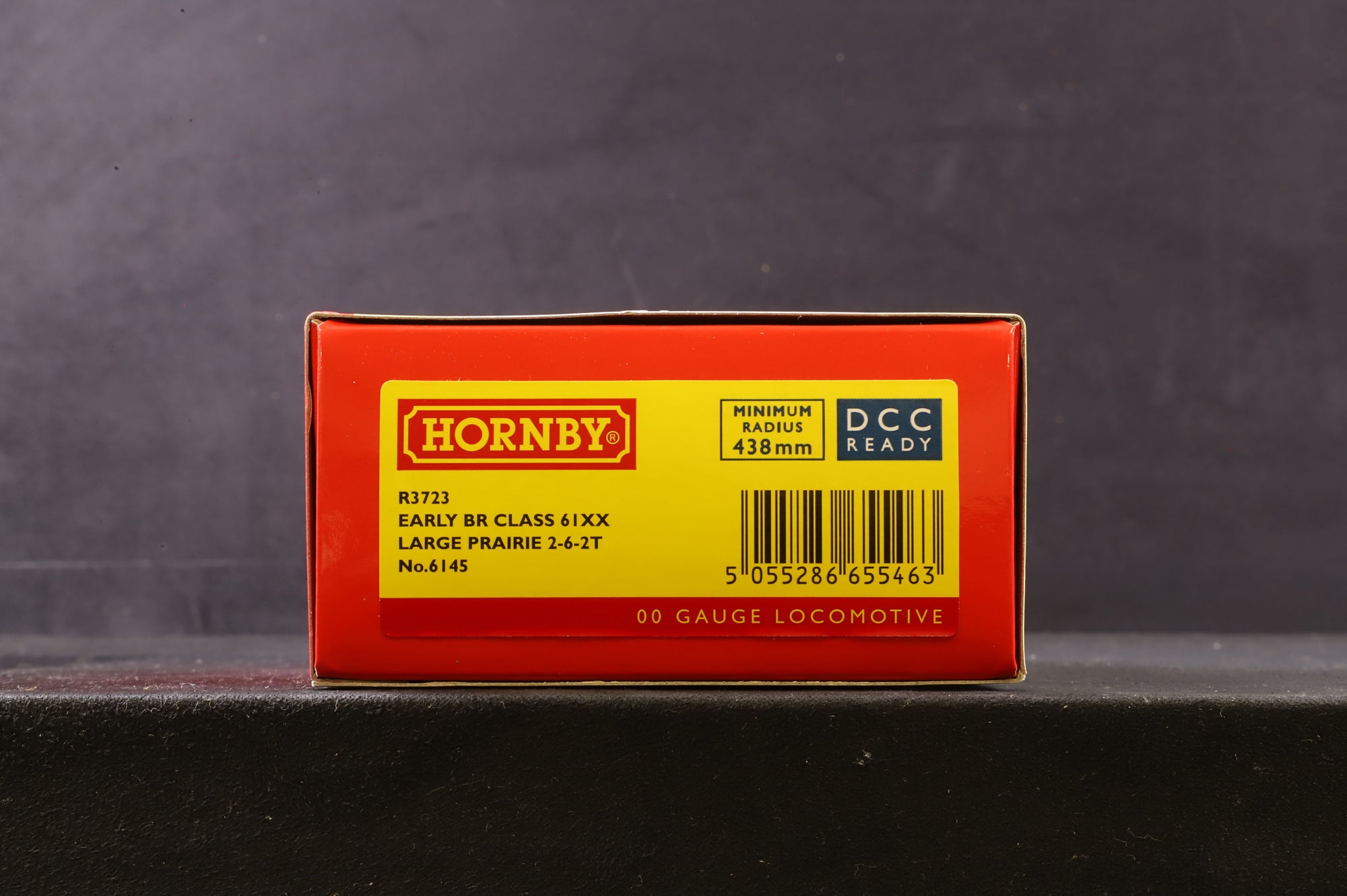 Hornby OO R3723 Class 61XX Large Prairie 6145 in BR Black w/ Early Crests