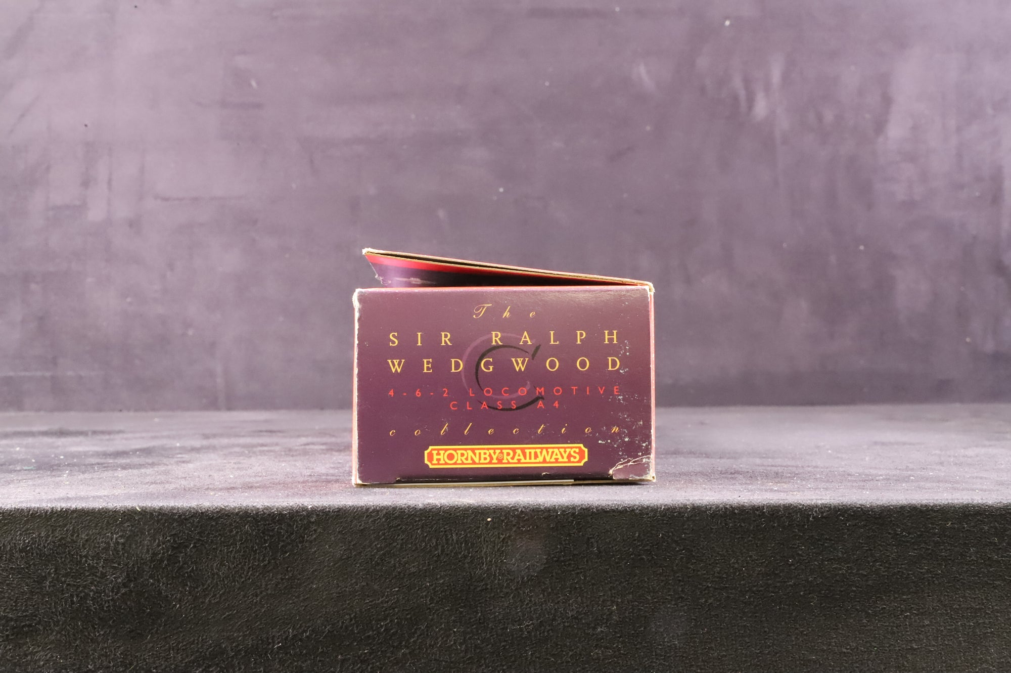 Hornby OO R328 Class A4 'Sir Ralph Wedgwood' '4469' LNER Garter Blue Ltd Ed 1626/ 3000