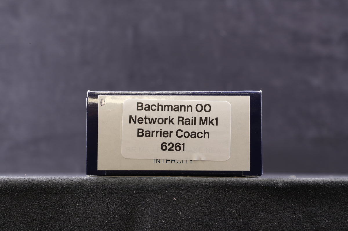 Bachmann OO Network Rail Mk1 Barrier Coach &#39;6261&#39; Resprayed