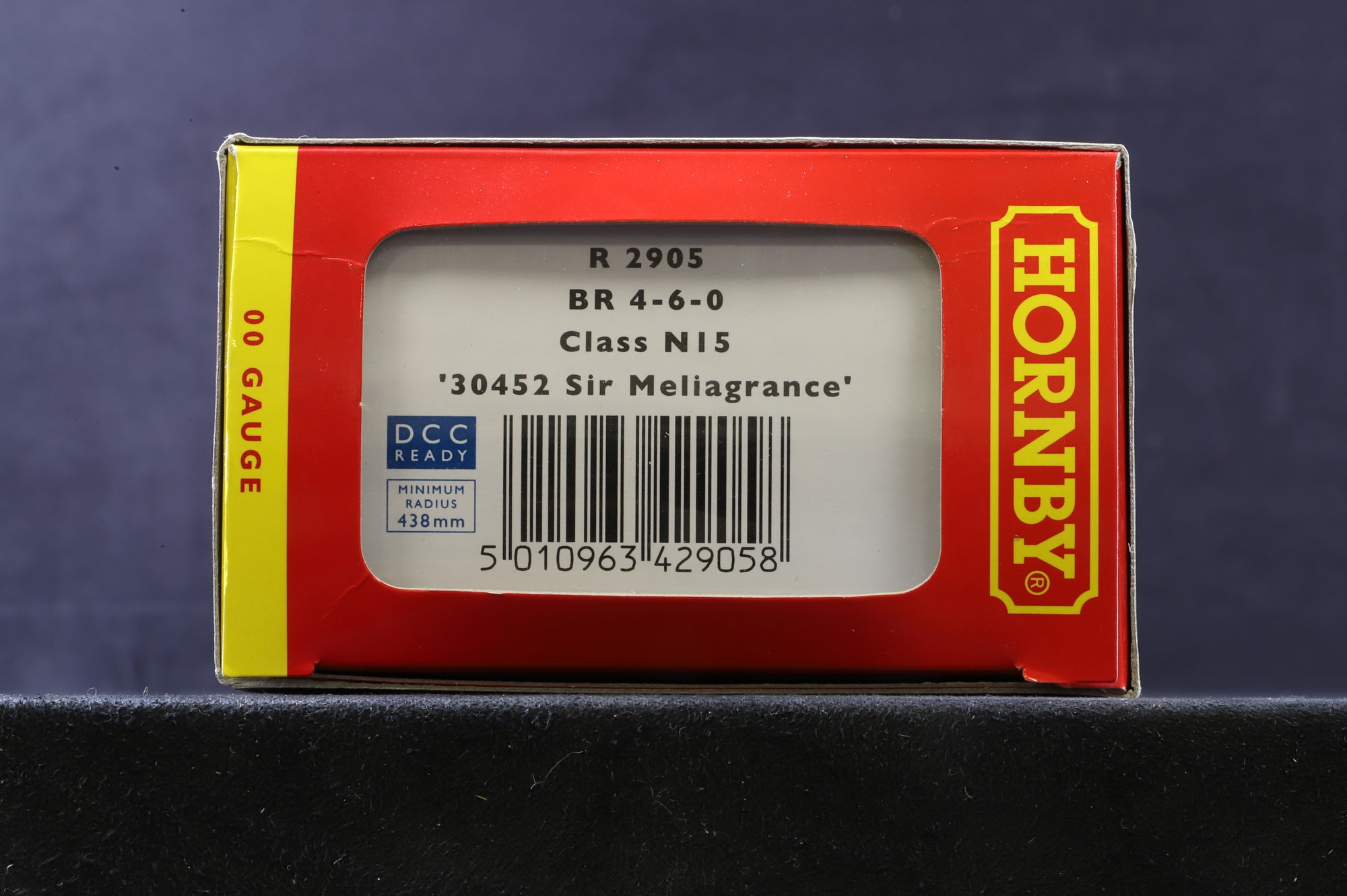 Hornby OO R2905 N15 Class 4-6-0 '30452' 'Sir Meliagrance' BR Green E/C