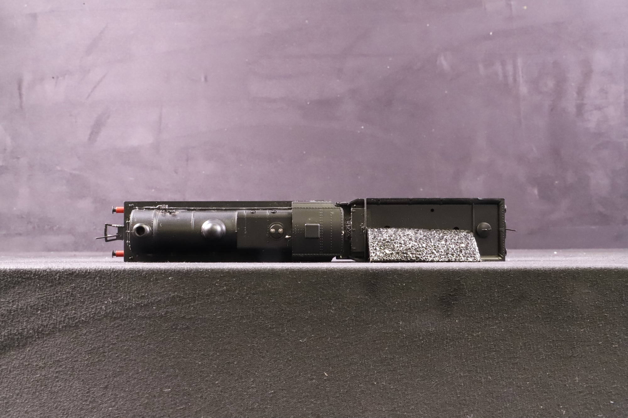 Bachmann OO 31-626 Class 3F '43762' BR Black E/Emblem