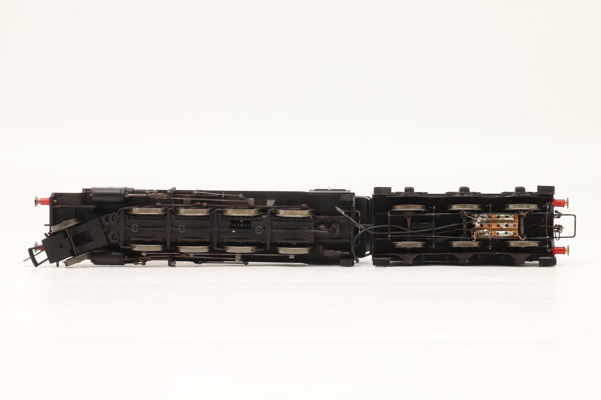 Hornby OO R2462 Class 8f '48600' BR Black L/C Weathered & Renumbered