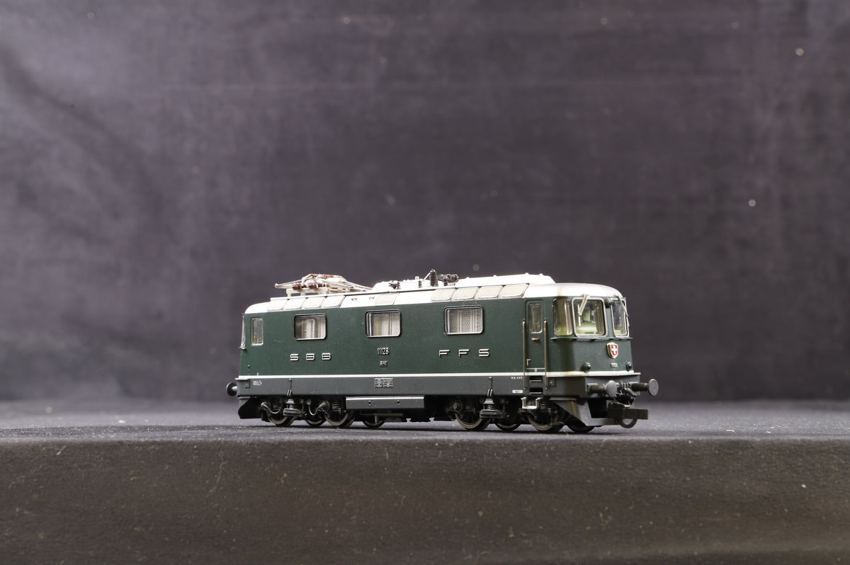 Roco HO SBB-CFF Electric Loco Green Re 4/4 &#39;11128&#39;