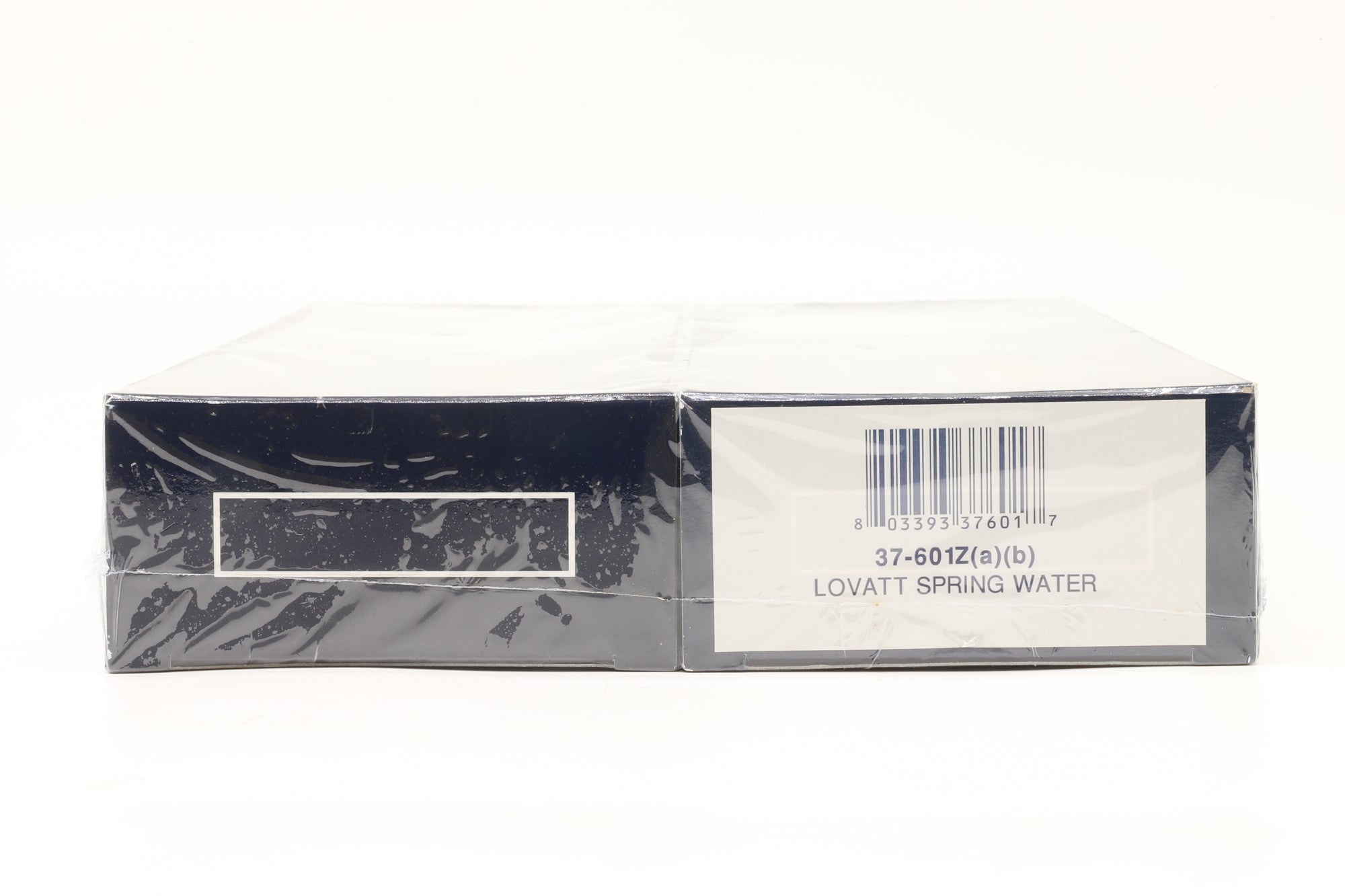 Bachmann OO 37-601Z (a)(b) Twin Pack of VGA Wagons w/ Lovatt Spring Water Decals