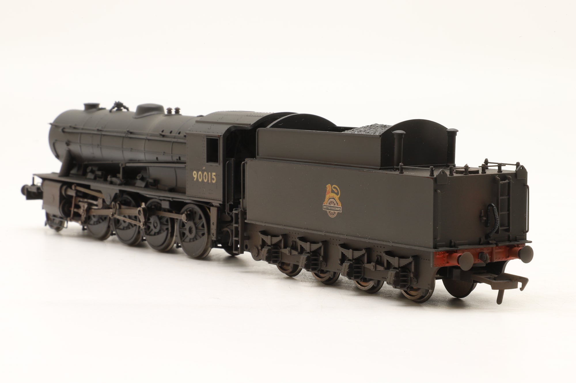 Bachmann OO 32-257 WD 2-8-0 Austerity No. 90015 BR Black Early Crest (Weathered)