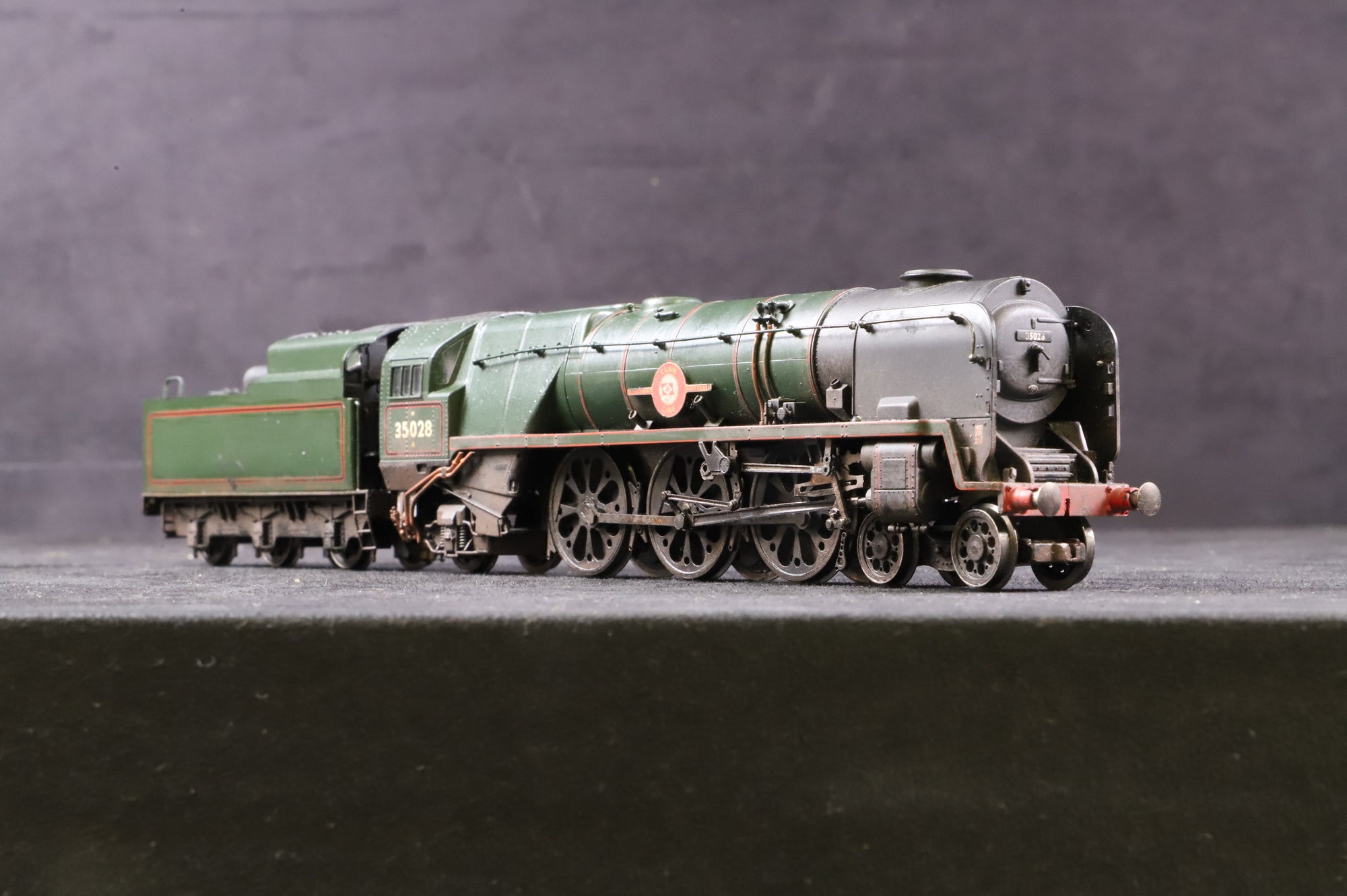 WORKSHOP Hornby OO R2169 Rebuilt Merchant Navy Class '35028' 'Clan Line' BR Green