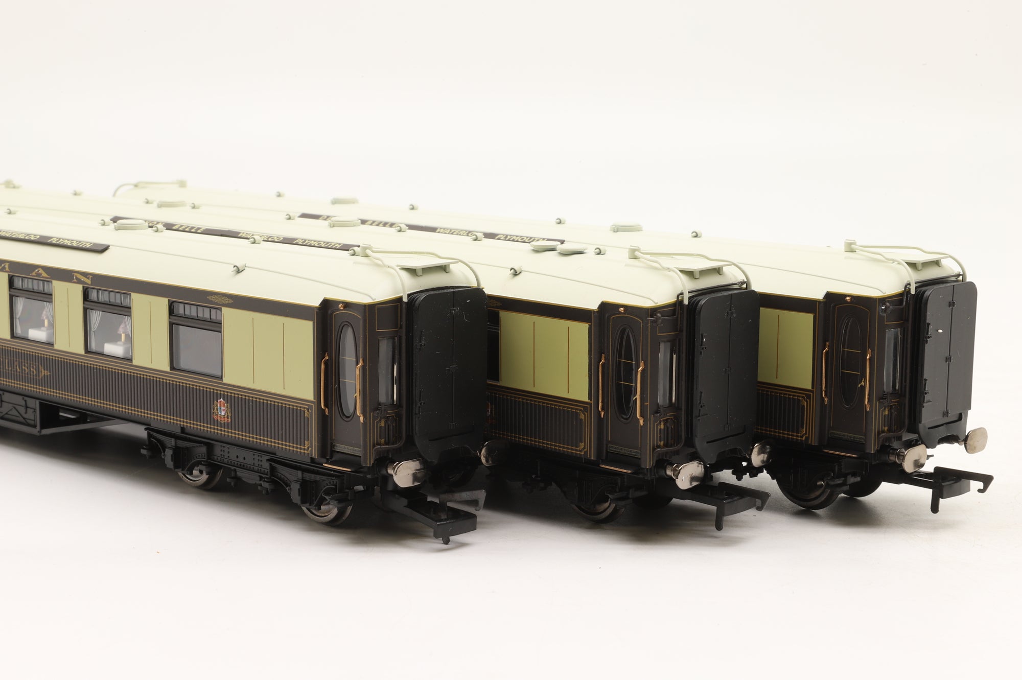 Hornby OO R2568 Devon Belle Coaches Only Ltd Ed 209/ 2500