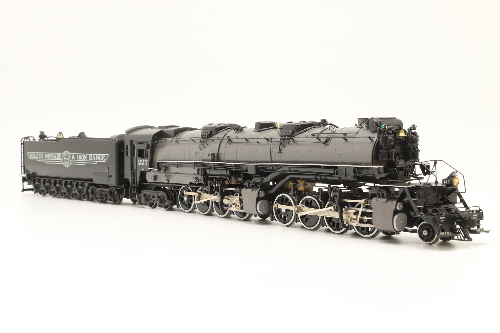 Samhongsa/Westside Model Co HO Brass DM&IR M4 (Elesco FWH) 2-8-8-4 w/Caboose