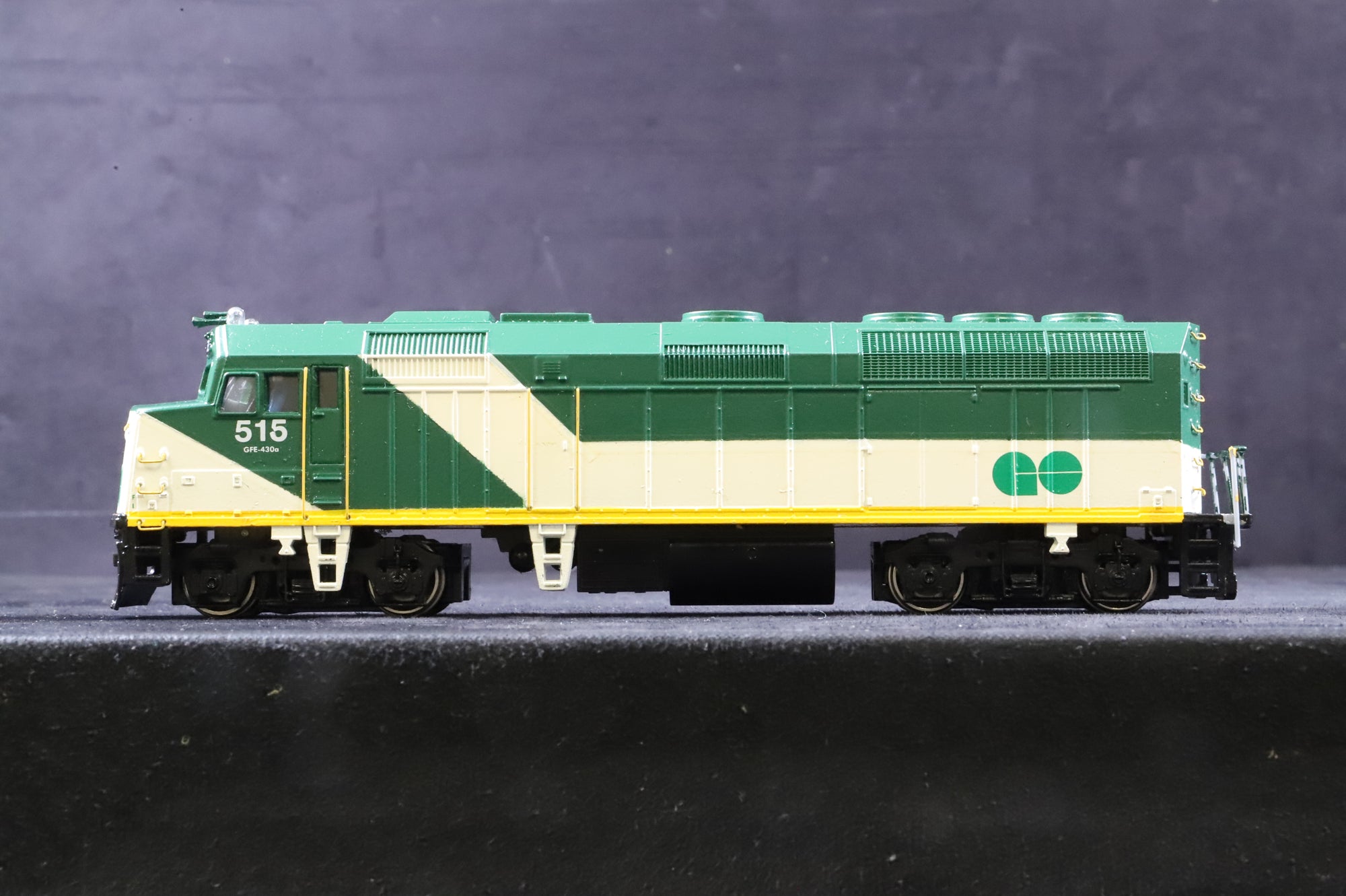 Spectrum HO 87001 '515' F40PH Diesel