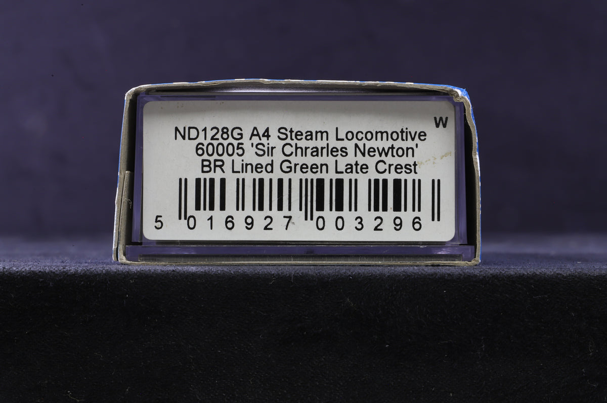Dapol N gauge ND128G A4 Class 60005 &#39;Sir Charles Newton&#39; in Lined BR Green w/ Late Crests - DCC Sound