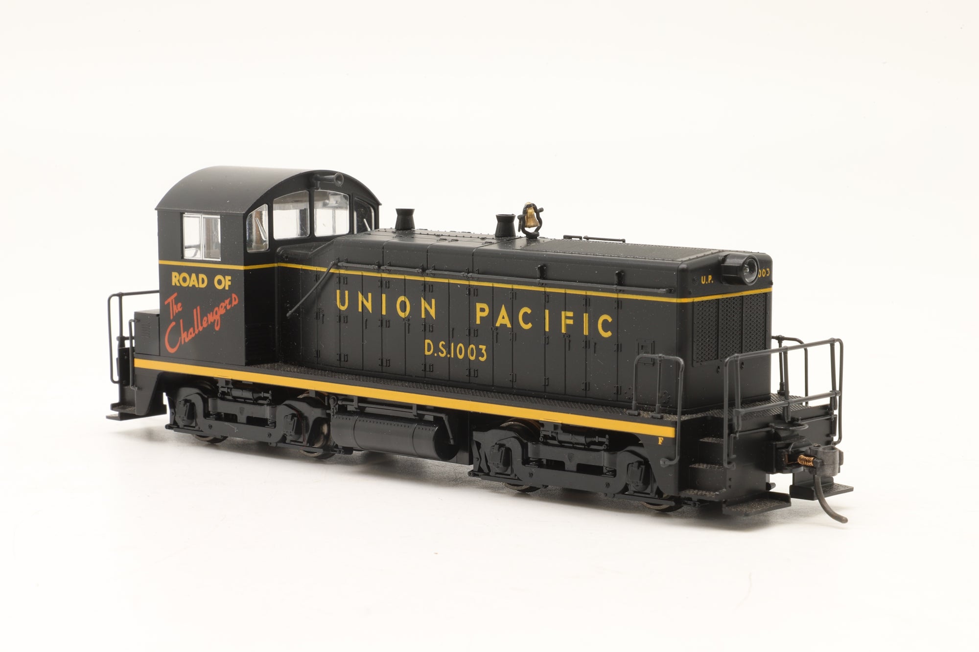 Kato HO 37-10D EMD NW2 Phase I Union Pacific #1003