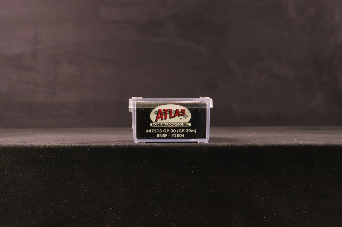 Atlas N Gauge 47513 GP-30/39m Diesel Locomotive 2804 in BNSF Livery