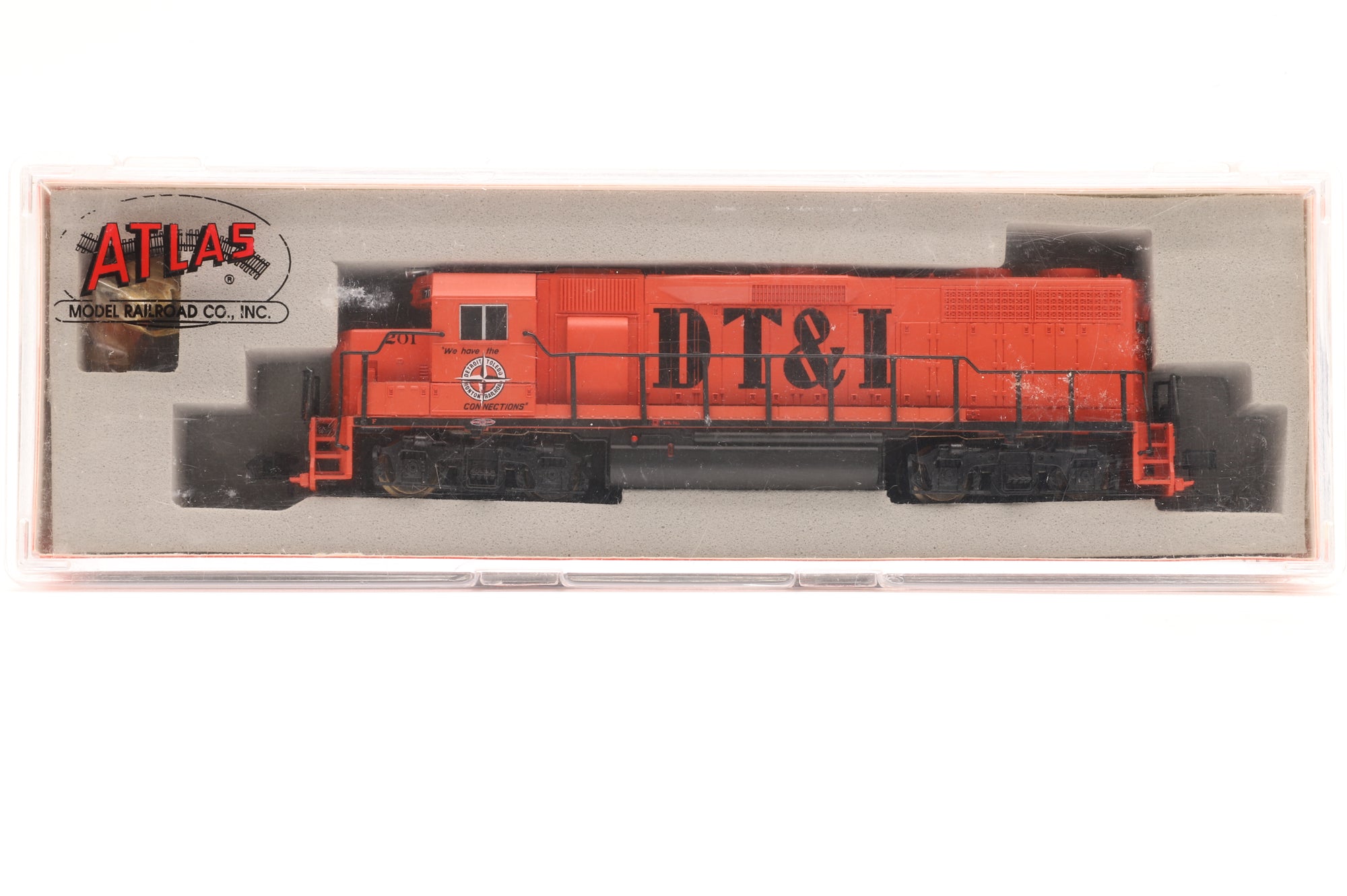 Atlas N 48905 GP-38 201 in DT&I Orange