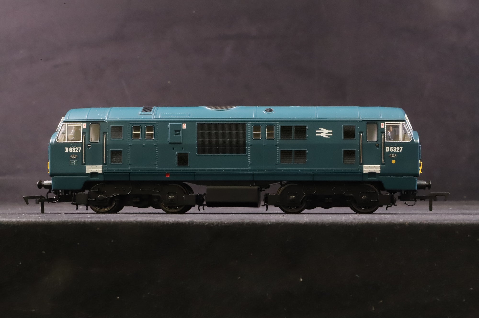 Dapol OO 4D-012-006 Class 22 'D6327' BR Blue SYP Font A H/Code, DCC Fitted
