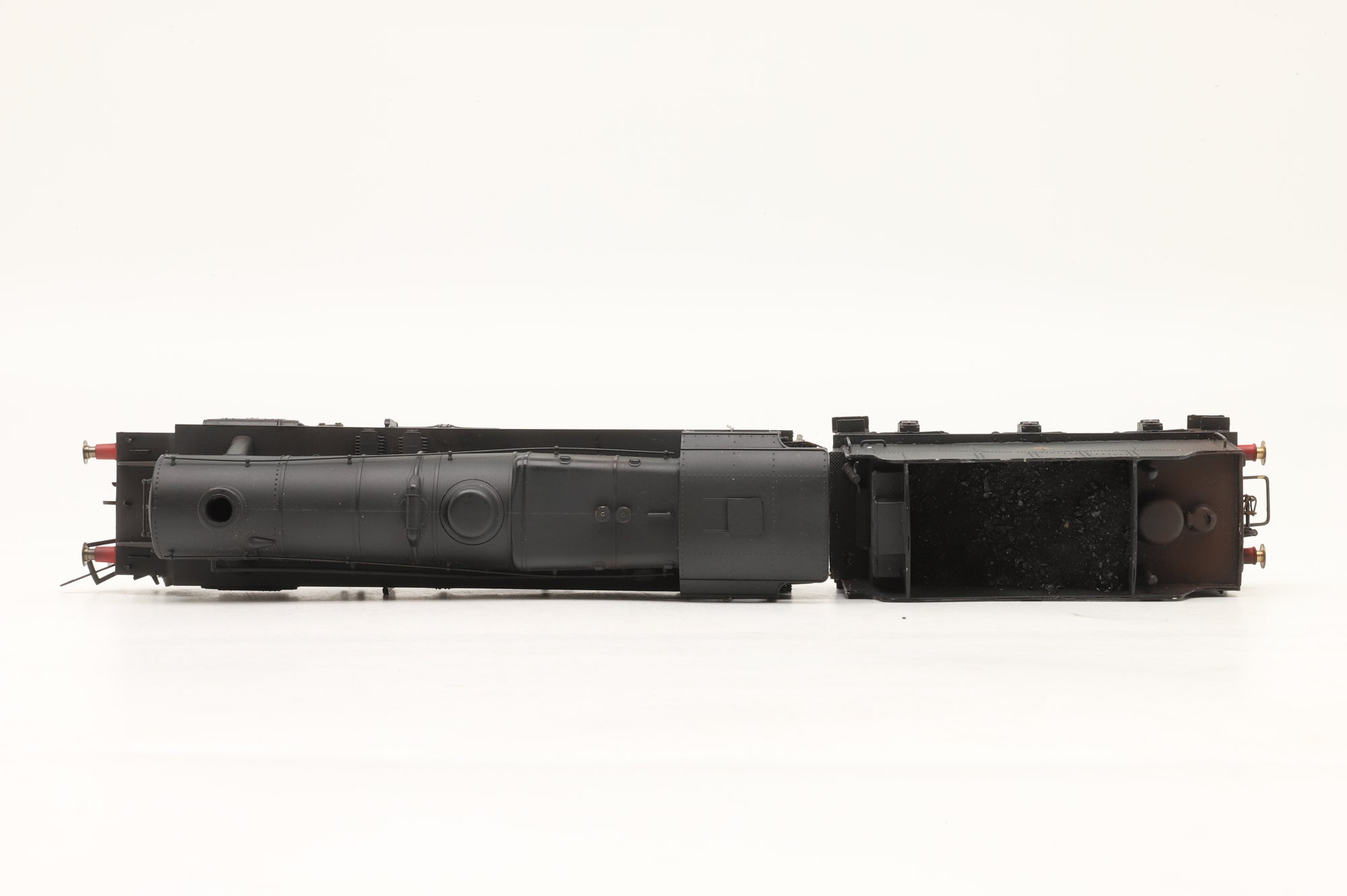 Hornby OO R2462 Class 8f '48600' BR Black L/C Weathered & Renumbered