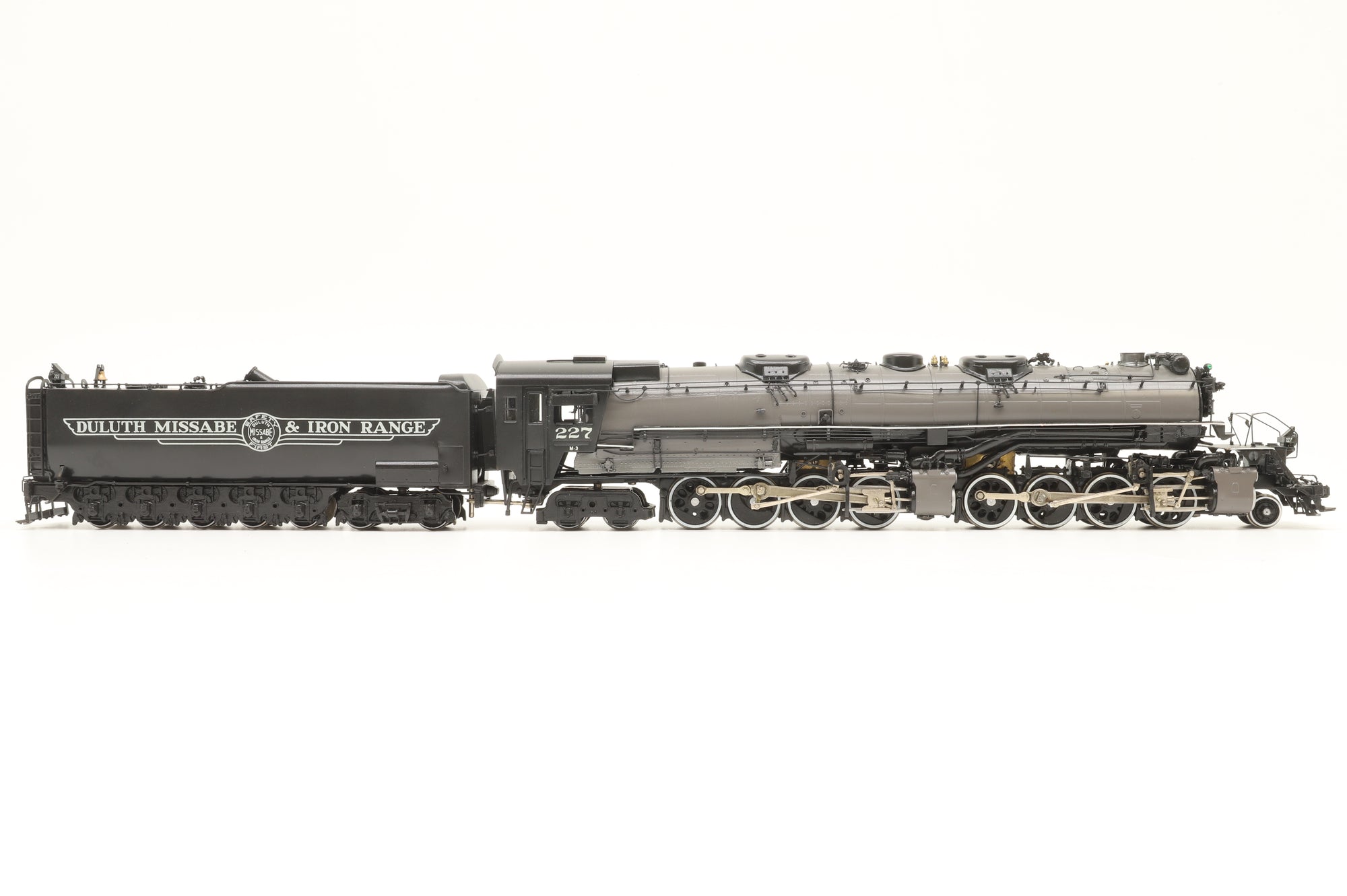 Samhongsa/Westside Model Co HO Brass DM&IR M4 (Elesco FWH) 2-8-8-4 w/Caboose