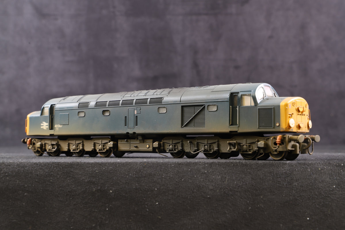 Bachmann OO Class 40 &#39;40007&#39; BR Blue Weathered &amp; Renumbered