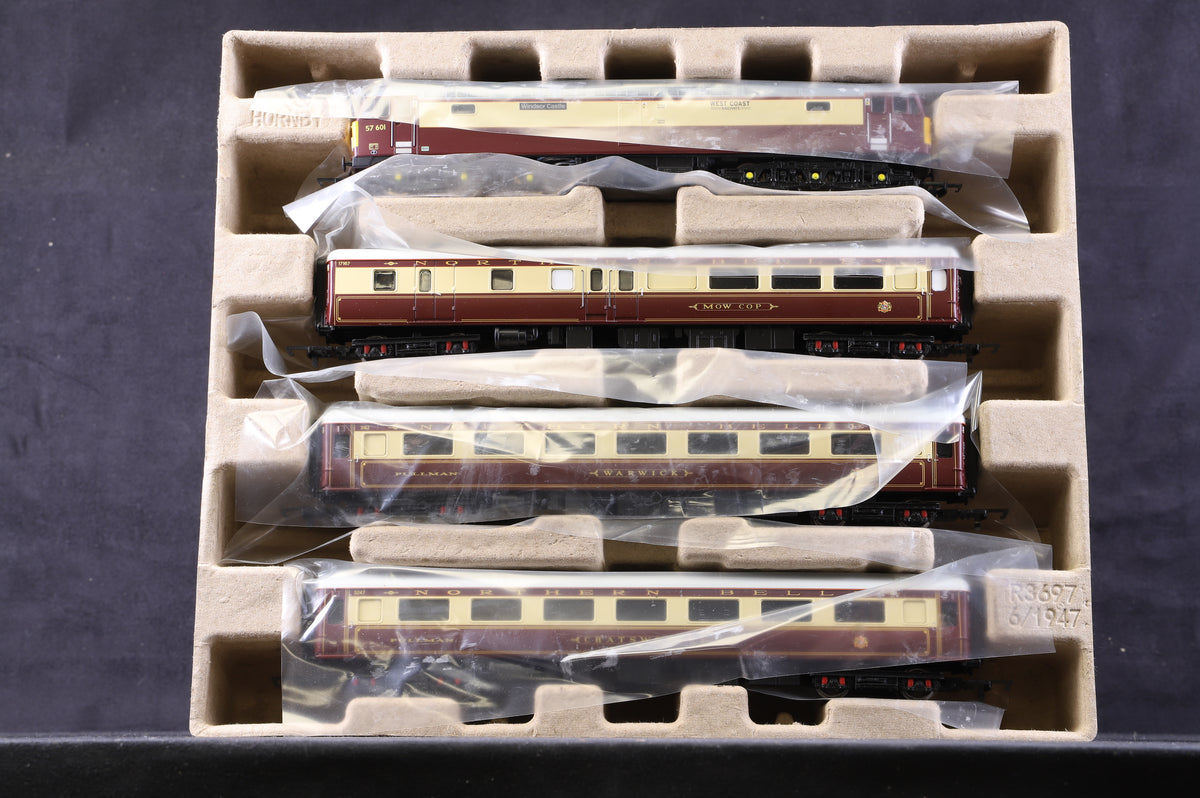 Hornby OO R3697 Northern Belle Train Pack