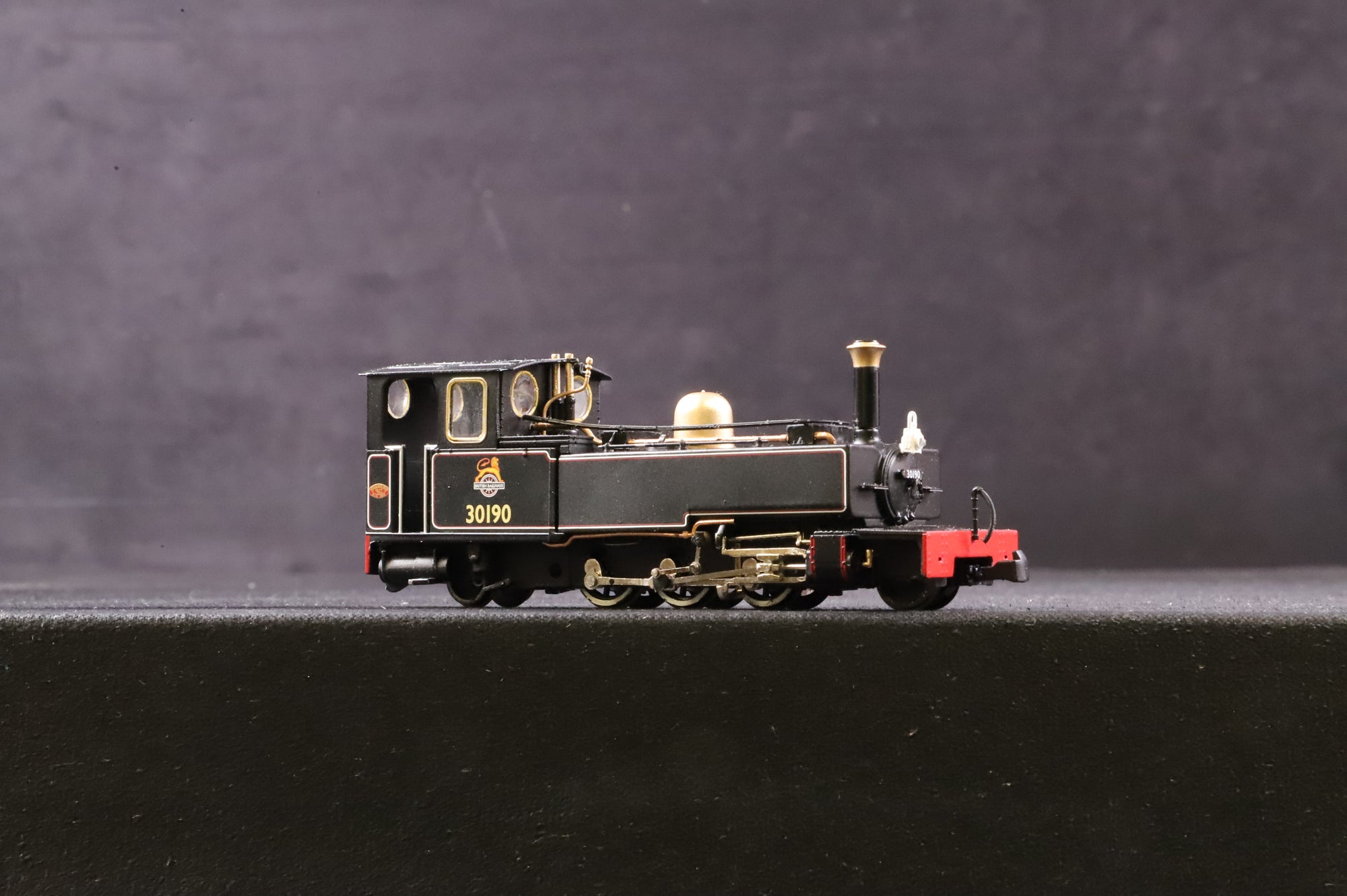 Heljan OO9 9962 Lynton & Barnstaple 2-6-2T 30190 'LYD' in Lined BR Black w/ Early Crests