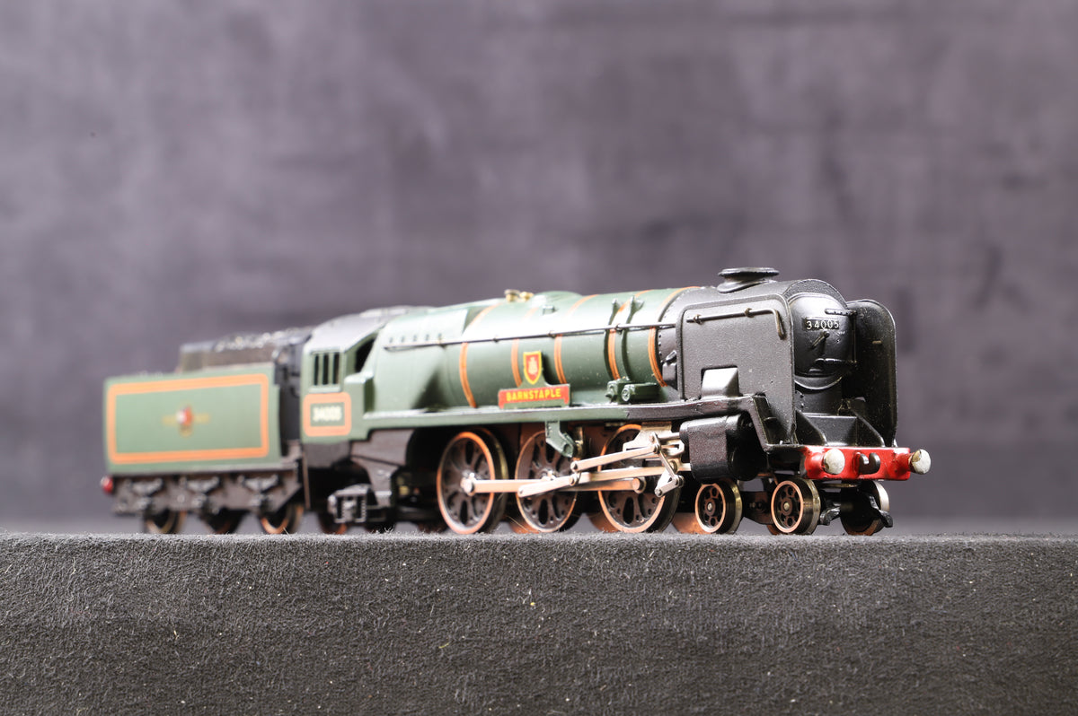 Wrenn OO 2235 Rebuilt West Country Class 4-6-2 &#39;34005&#39; &#39;Barnstaple&#39; BR Lined Green L/C