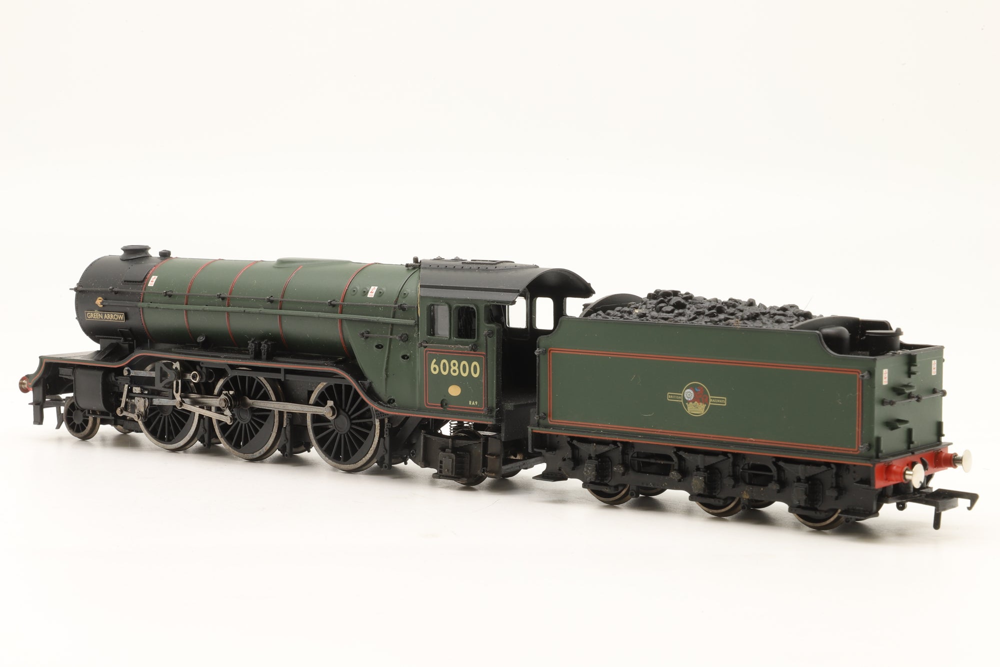 Bachmann OO 31-550 Class V2 '60800' 'Green Arrow' BR Lined Green L/C