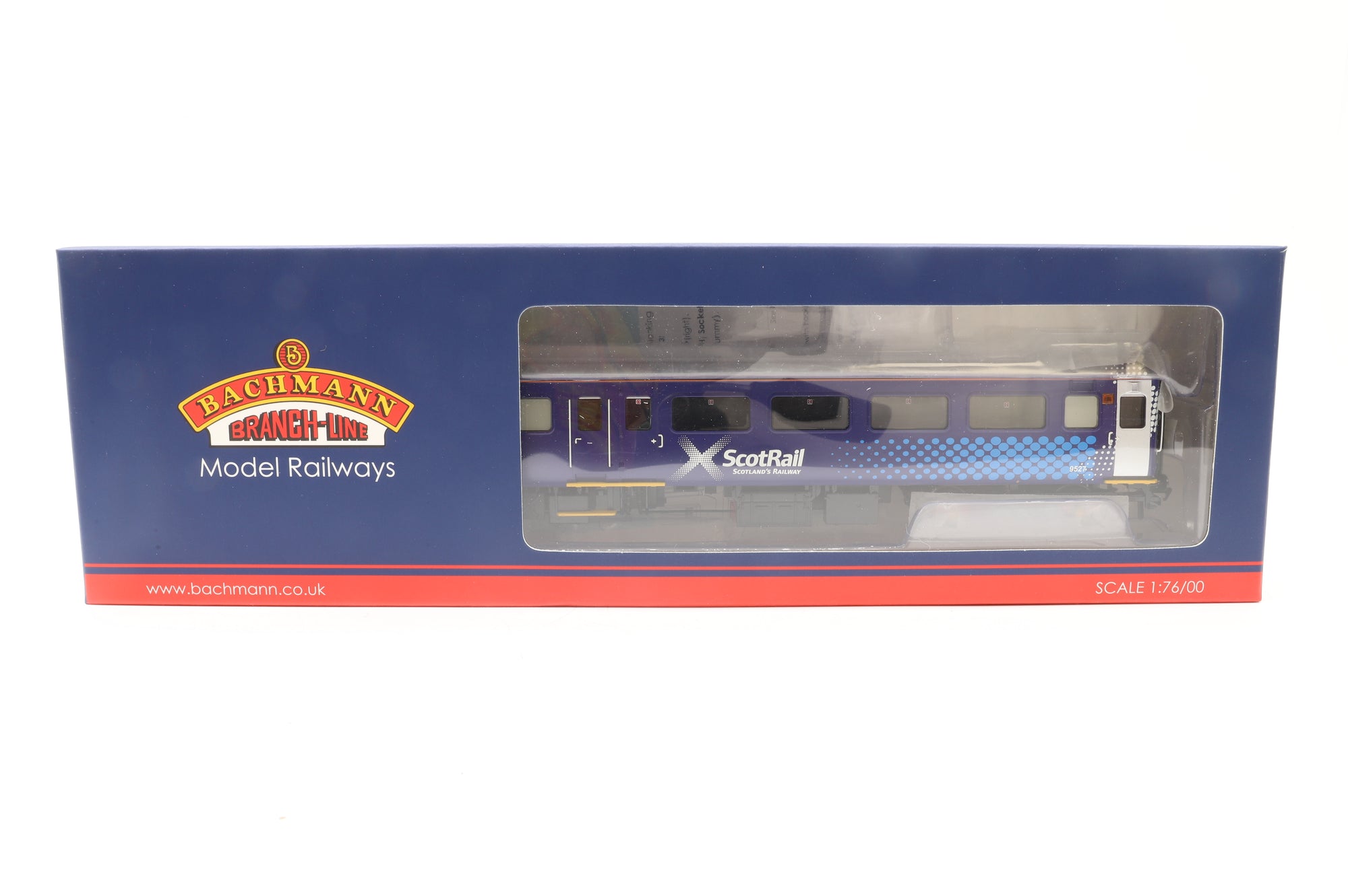 Bachmann OO 39/680/704 2x Mk2s TSO/BSO in ScotRail Saltire Livery