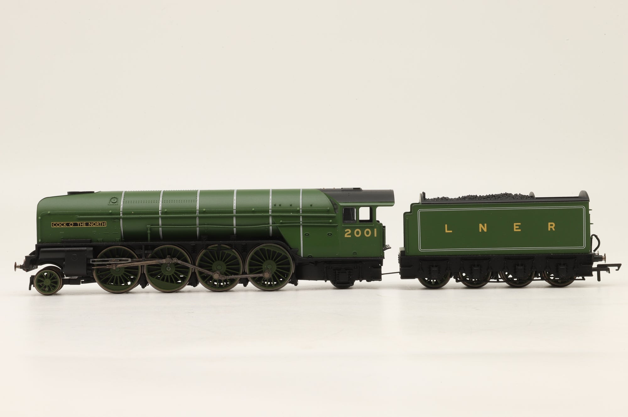 WORKSHOP Hornby R3171 OO Class P2 '2001' 'Cock O' The North' LNER Green DCC Fitted Non Runner