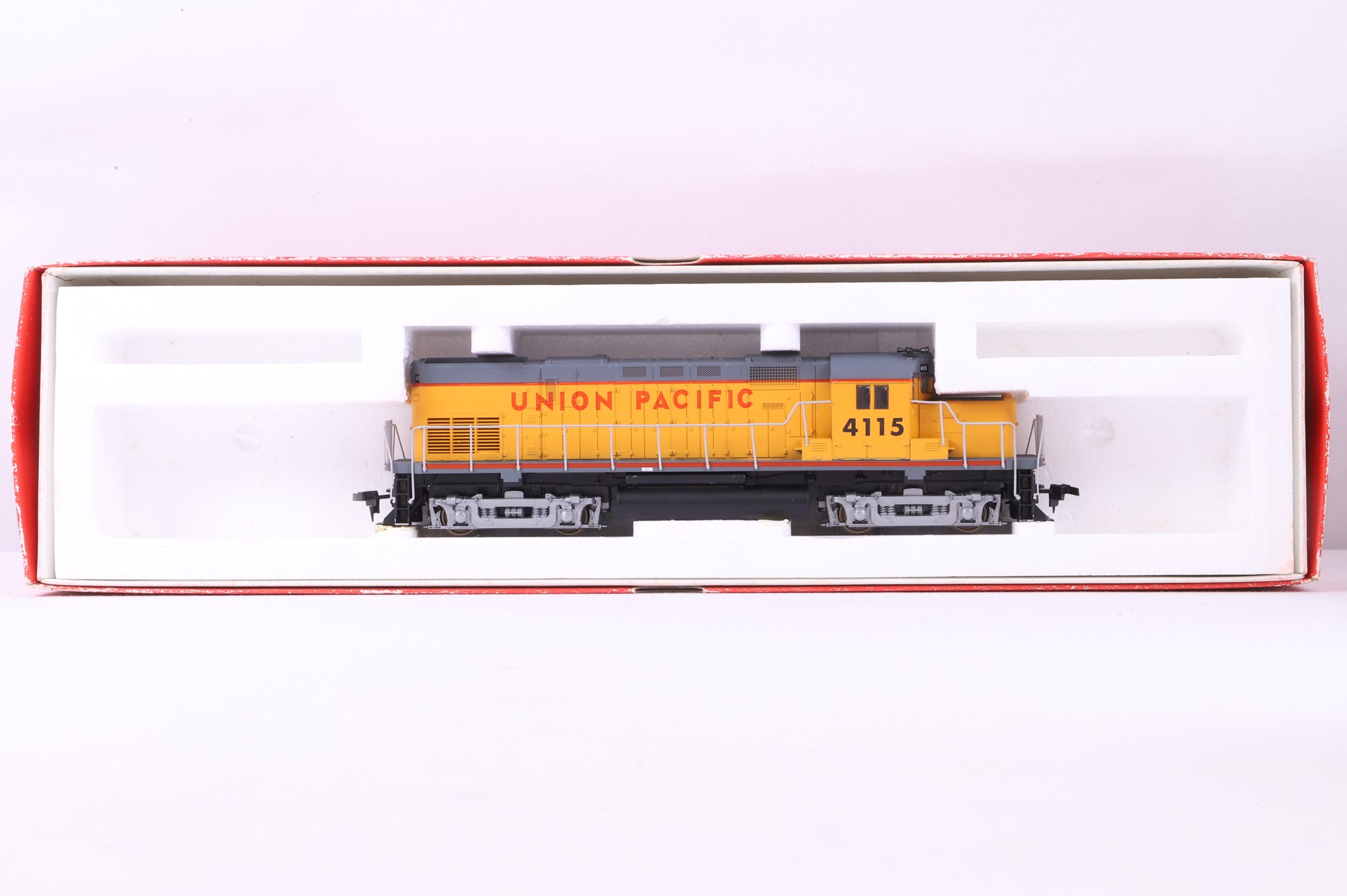 Rivarossi HO 1872 Alco 420 Union Pacific '4115'