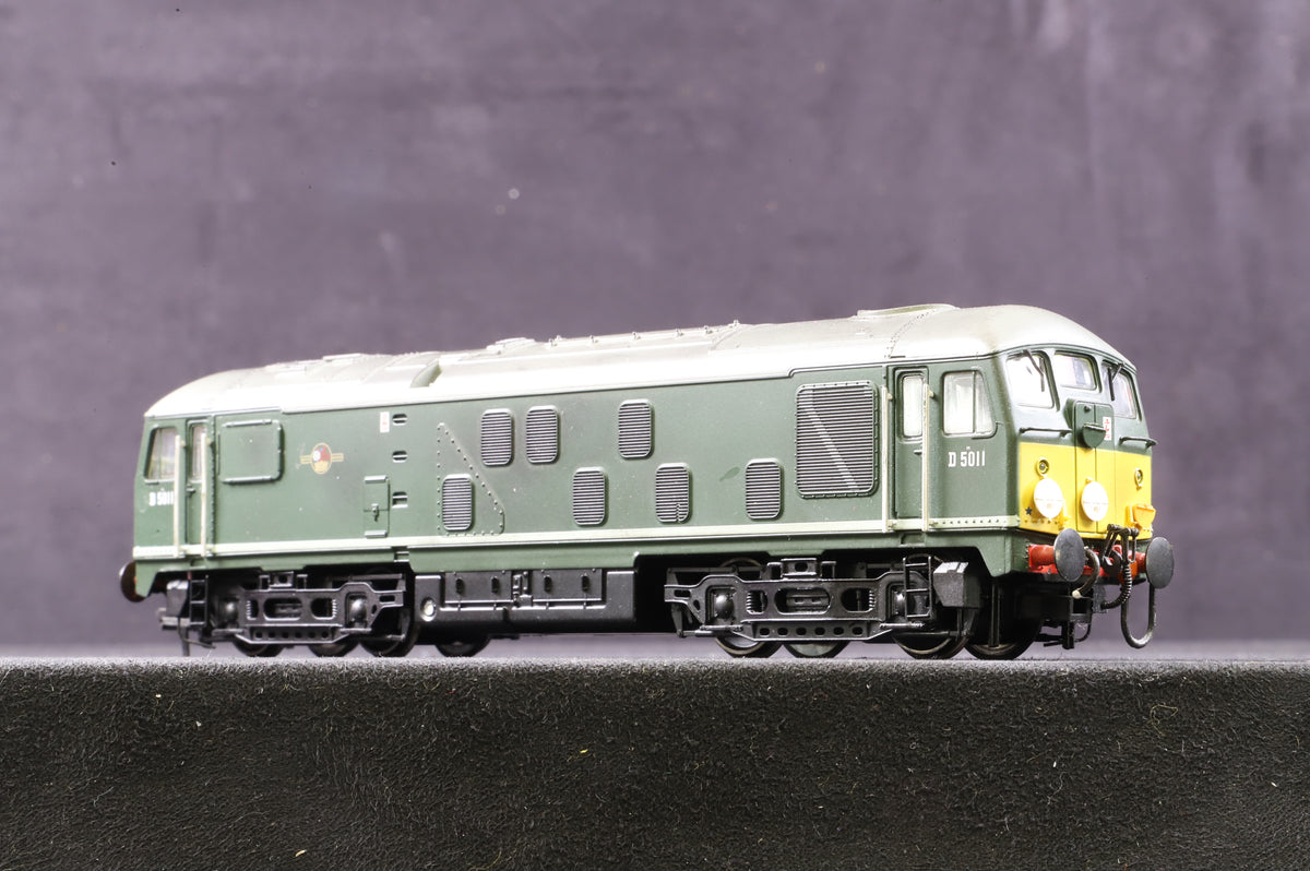 Bachmann OO 32-430 Class 24 &#39;Diesel Bo-Bo &#39;D5013&#39; BR Green Weathered DCC Fitted