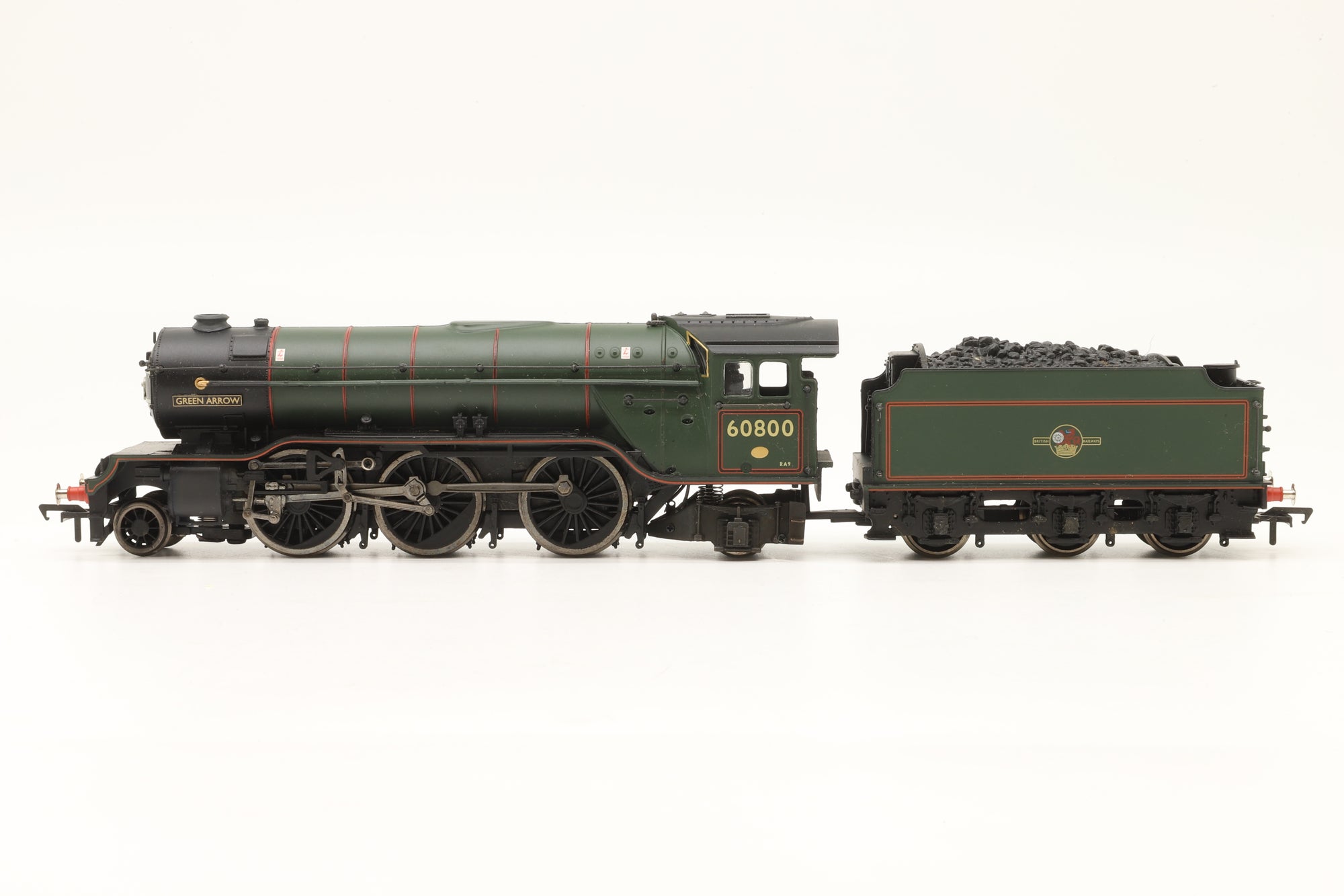 Bachmann OO 31-550 Class V2 '60800' 'Green Arrow' BR Lined Green L/C