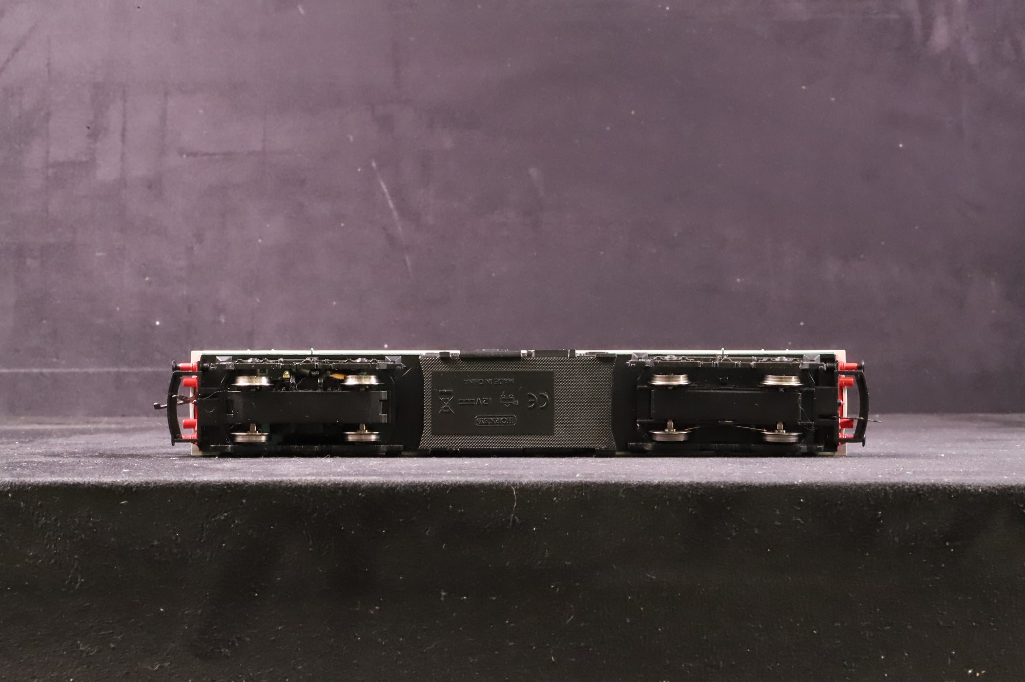 Hornby OO R2517 Class 73 'E6003' Diesel Electric BR Green