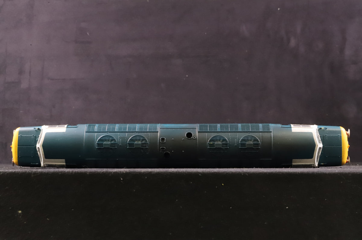 Accurascale OO ACC2165 BR EE Type 5 Class 55 Deltic &#39;55015&#39; &#39;Tulyar&#39; BR Blue White Cabs Weathered DCC Sound