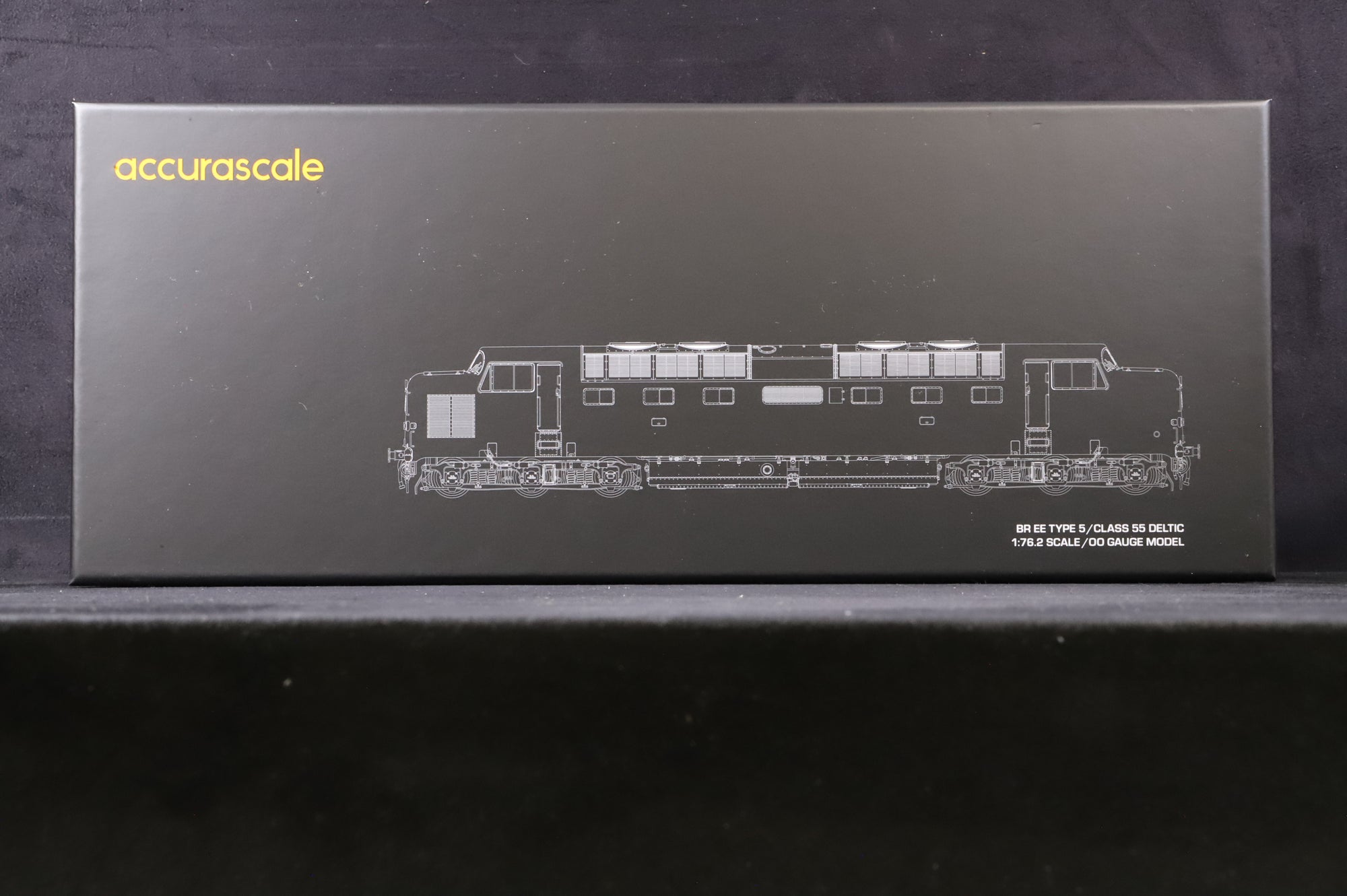 Accurascale OO ACC2788 Class 55 Deltic D9018 in BR Green