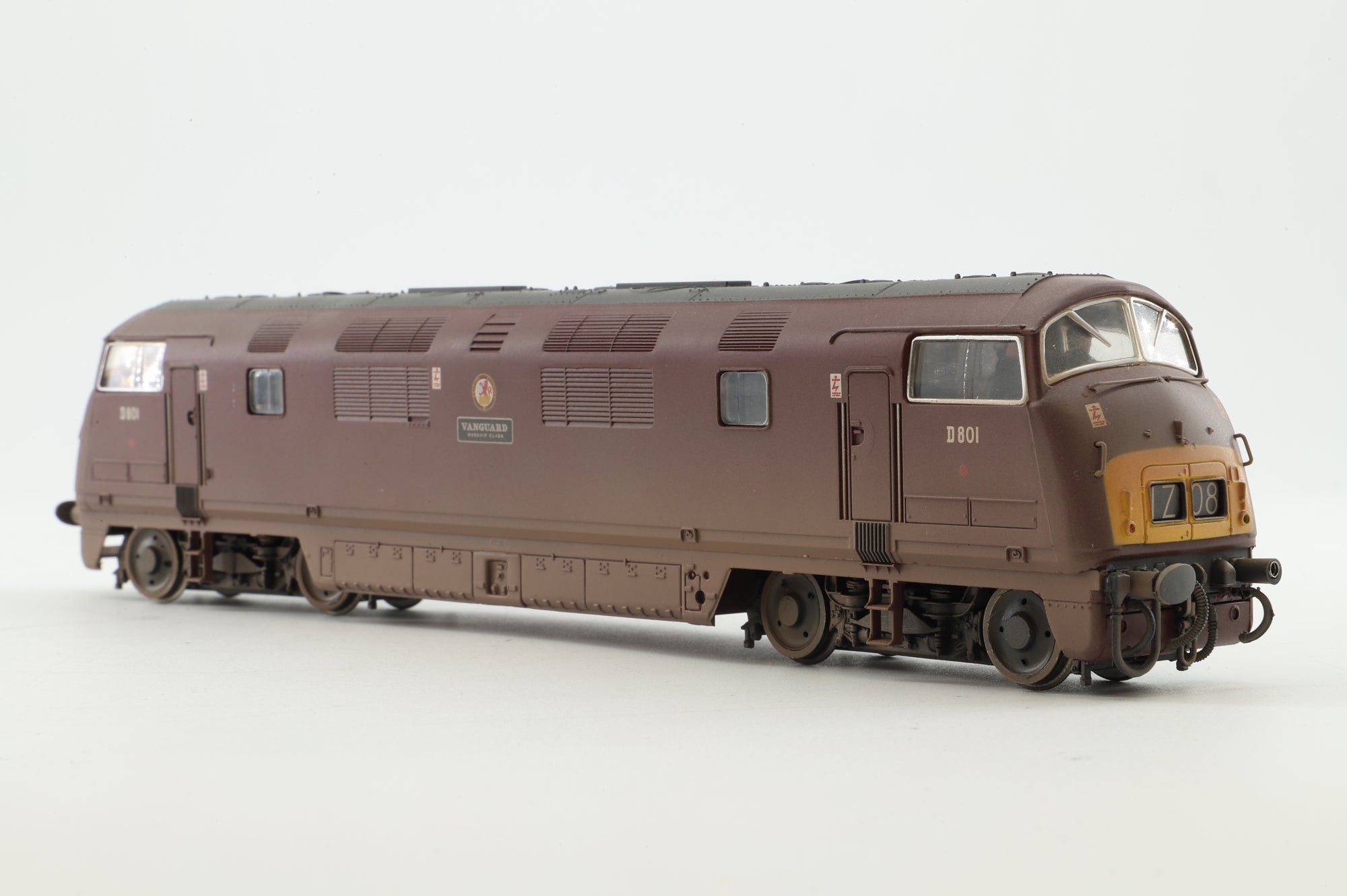 Bachmann 32-051 Class 42 Warship BR Green 'D801' 'Vanguard'