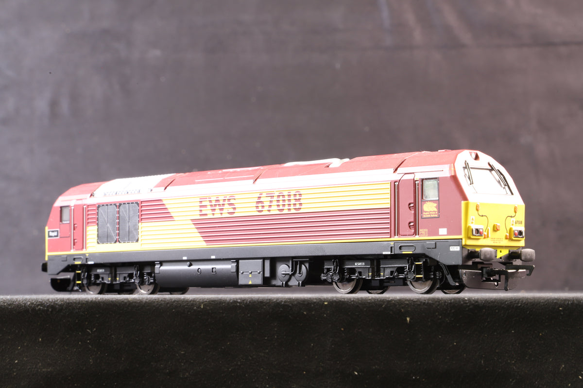 Hornby OO R2764 EWS Bo-Bo Diesel Electric Cl. 67 Loco &#39;67018&#39; &#39;Rapid&#39;