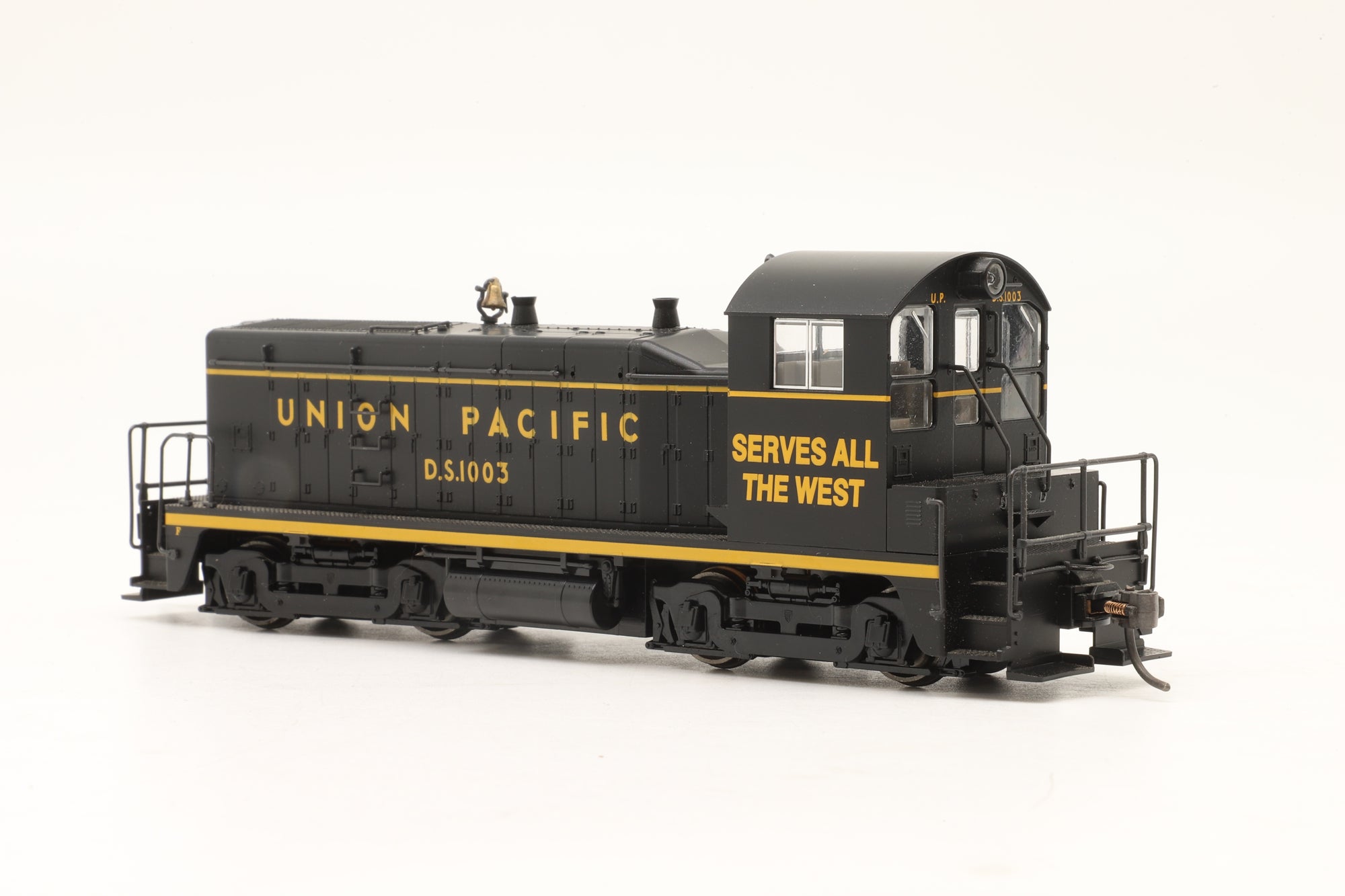 Kato HO 37-10D EMD NW2 Phase I Union Pacific #1003