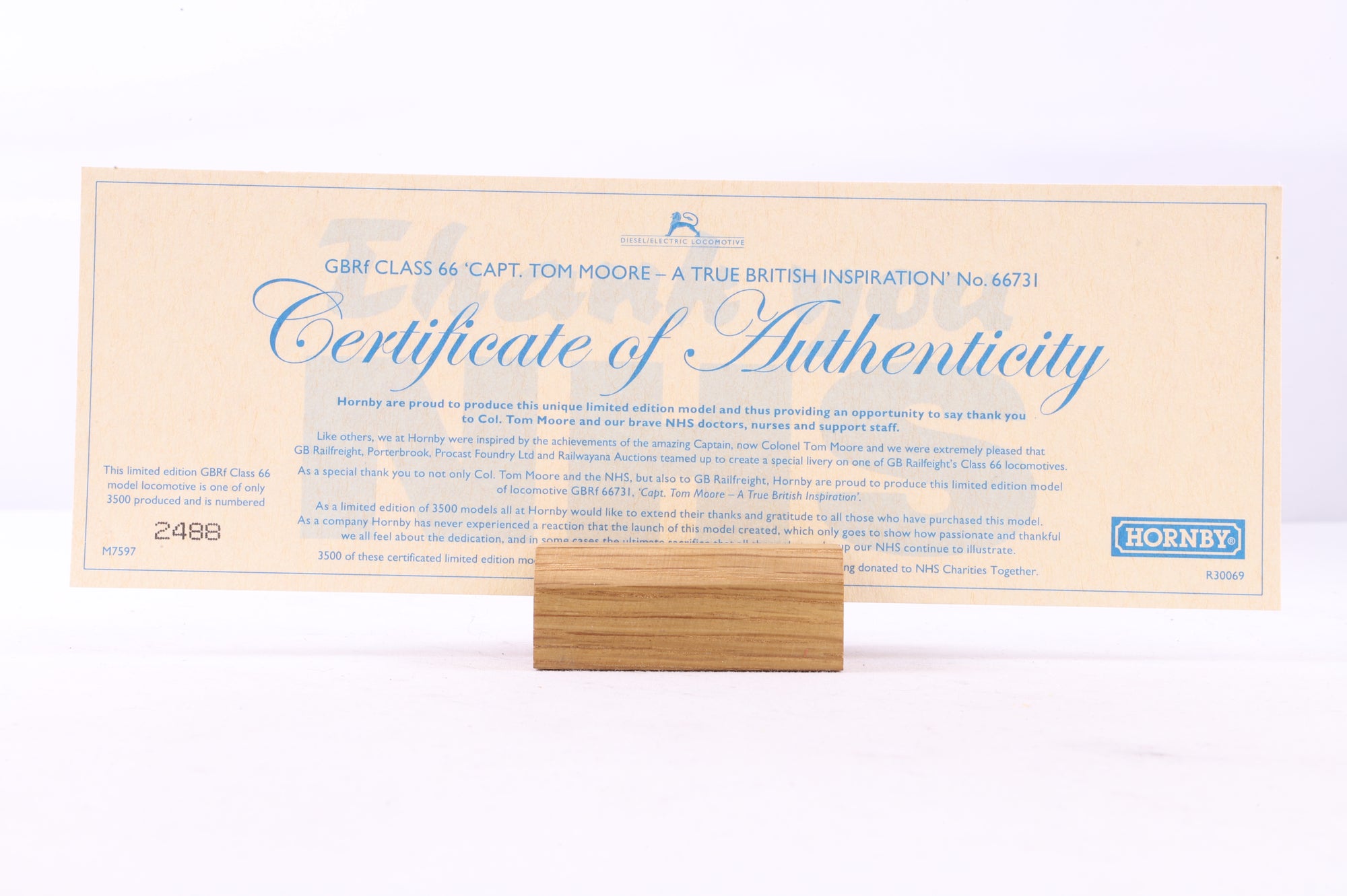 Hornby OO R30069 GBRf Class 66 'Capt. Tom Moore - A True British Inspiraation' '66731' Ltd. Ed., DCC Fitted