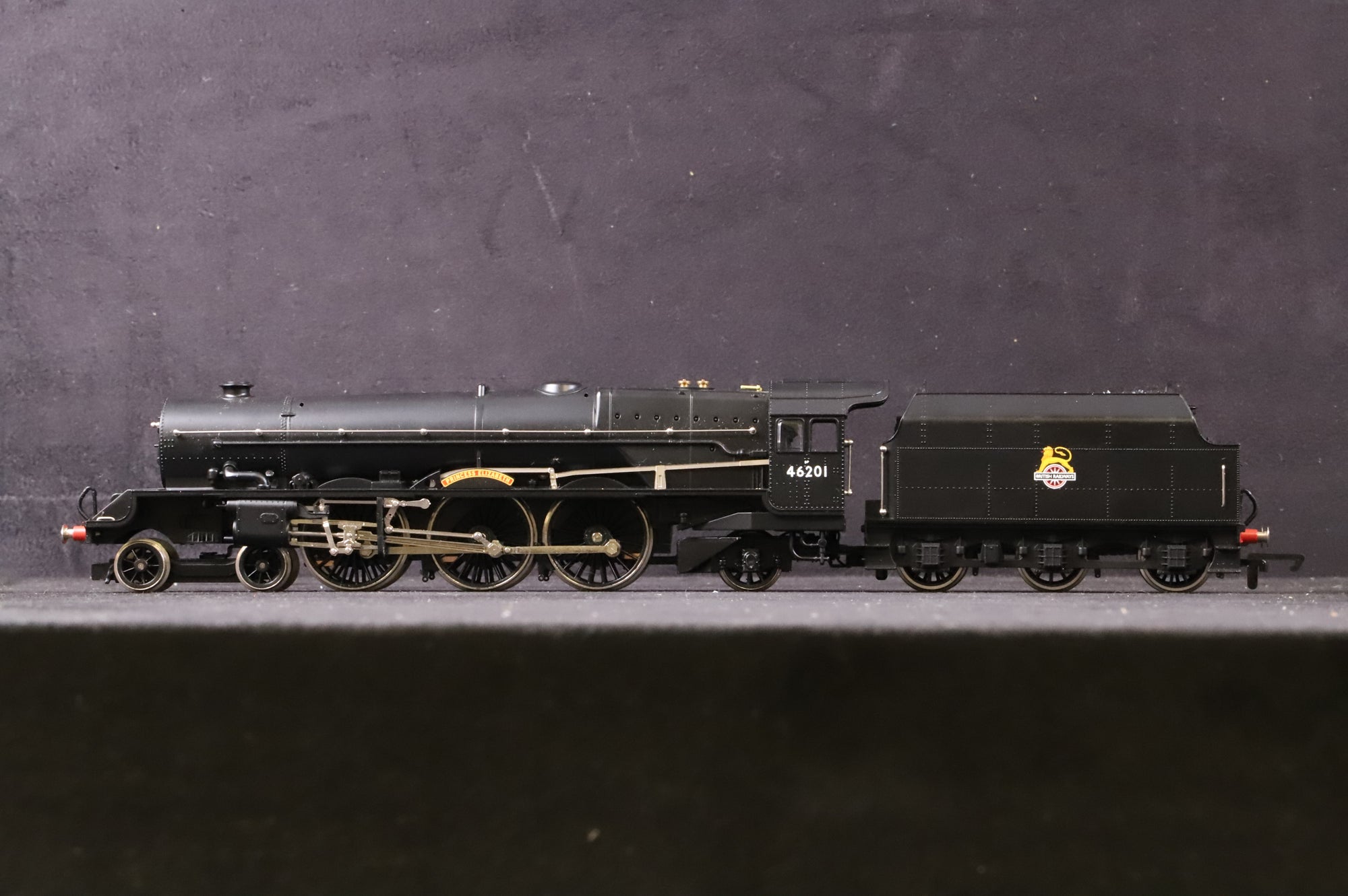 WORKSHOP Hornby OO R2426 Princess Royal Class '46201' 'Princess Elizabeth' BR Black E/C Ltd Ed 1513/ 2004 Non Runner