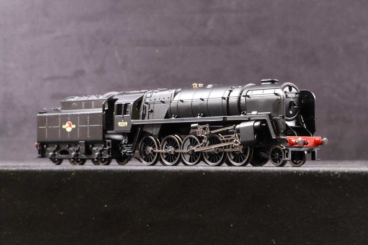 Hornby Railroad OO R3942 Class 9F &#39;92219&#39; BR Black L/C