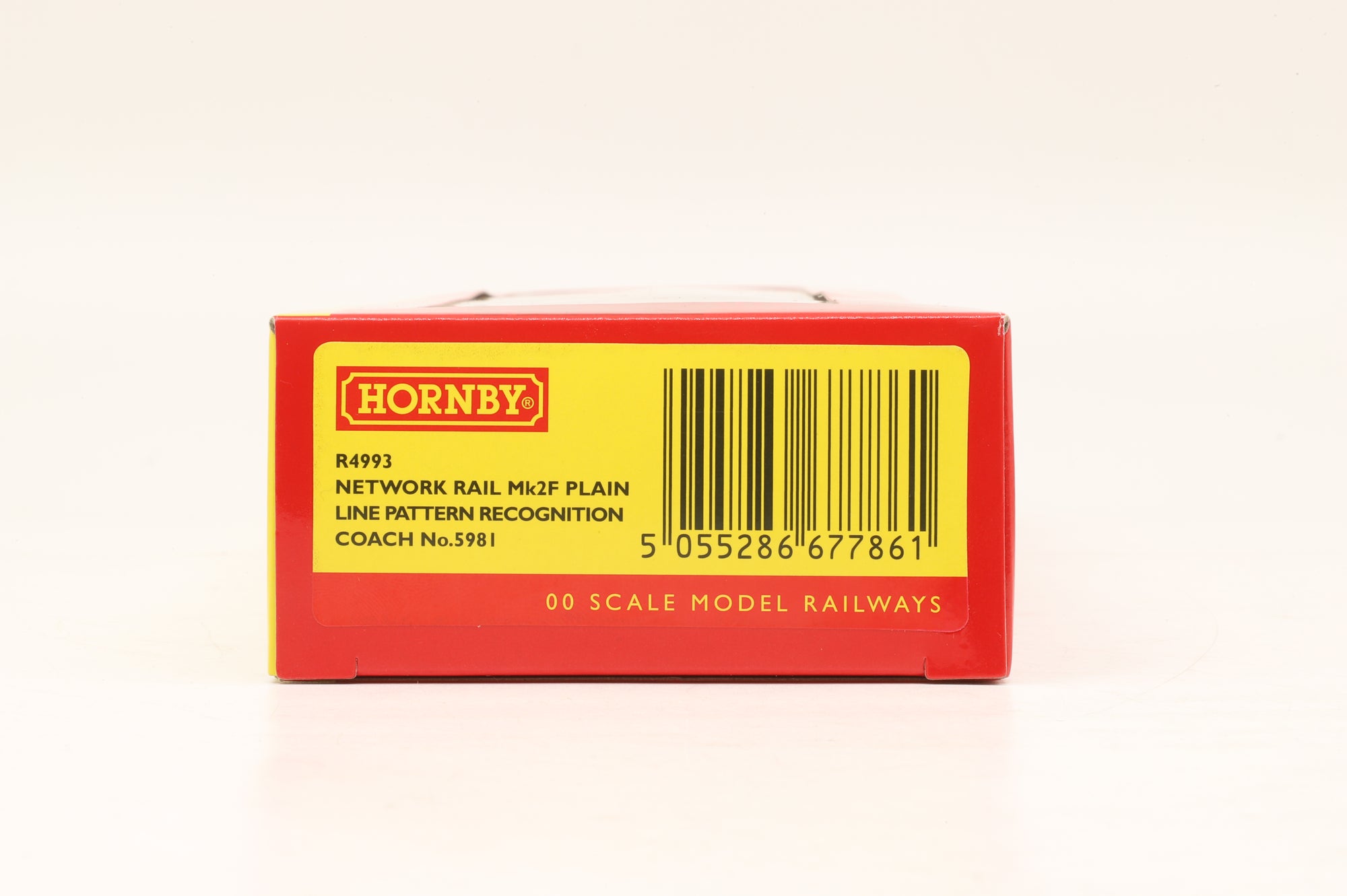 Hornby OO R4993 Mk2F Plain Line Pattern Recognition Coach Network Rail