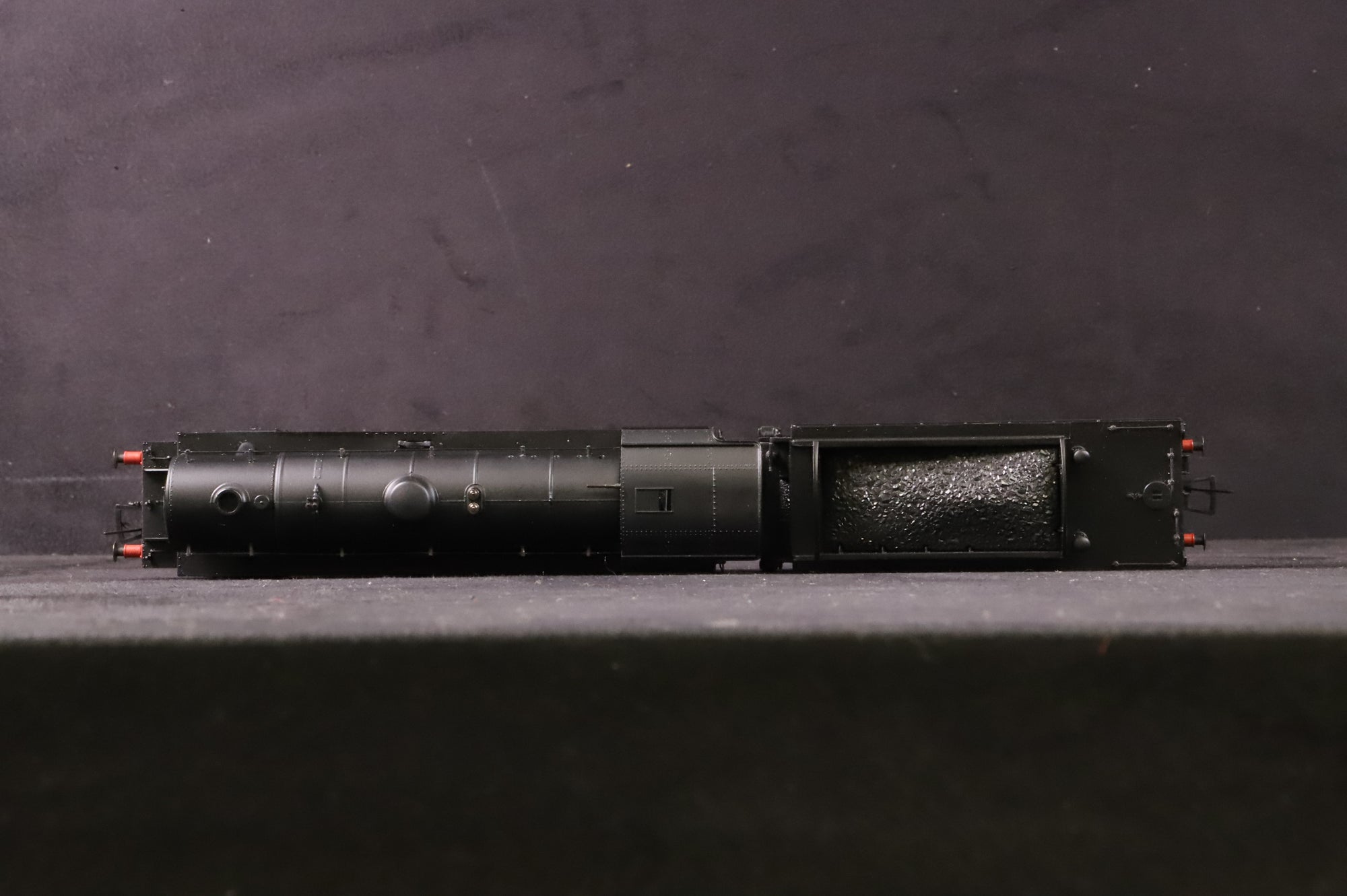 Bachmann OO 32-251 WD 2-8-0 Austerity '90275' BR Black E/C