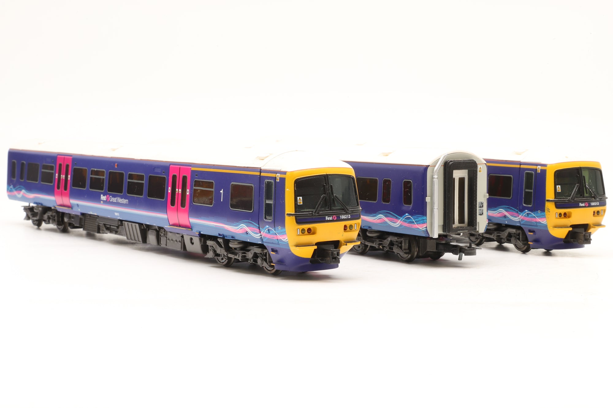 WORKSHOP Bachmann OO Class 166 'Networker Turbo' (2000)