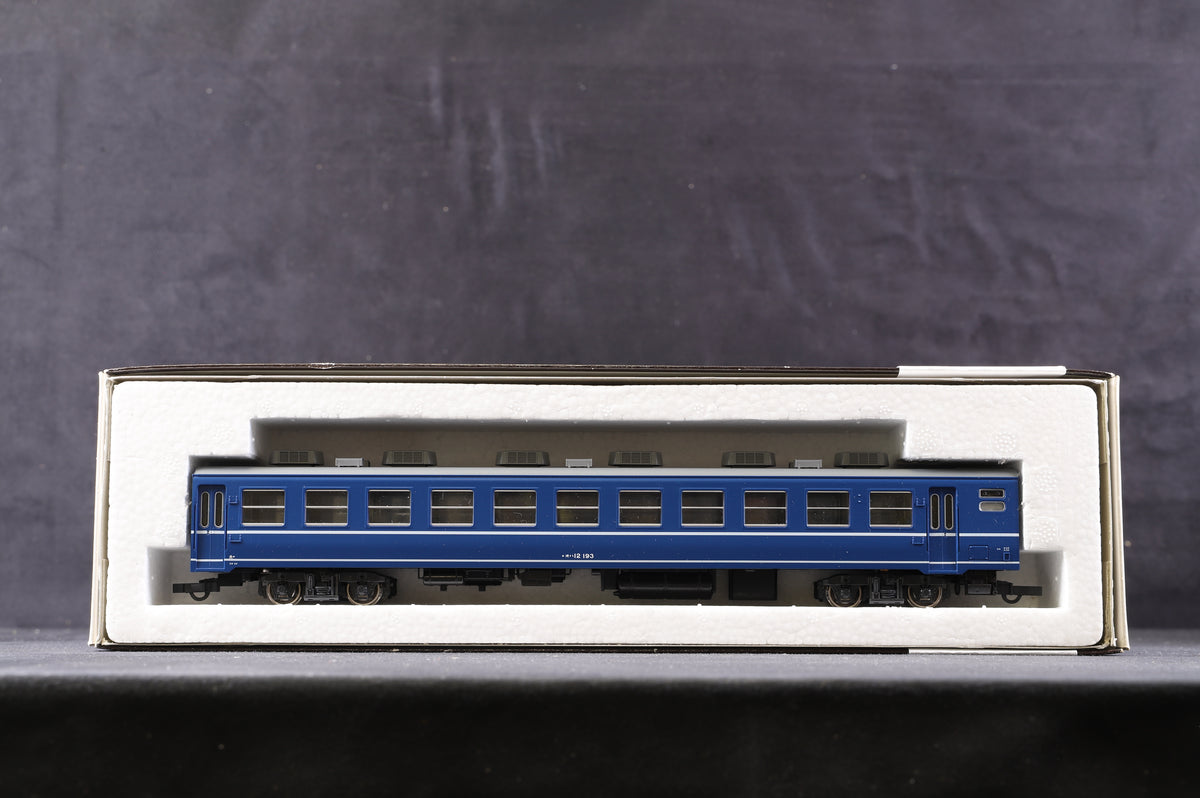 Kato HO Rake Of 7 &#39;Oha 12&#39; Coaches Blue, Inc. 4 x 1-501, 2 x 1-501 &amp; 1 x 1-503