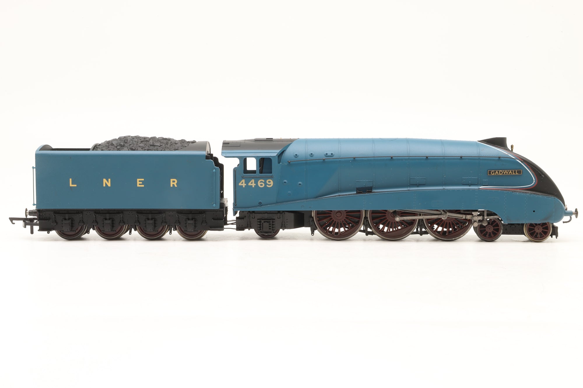 Hornby Railroad OO R3285TTS Class A4 '4469' 'Gadwall' LNER Garter Blue DCC Removed